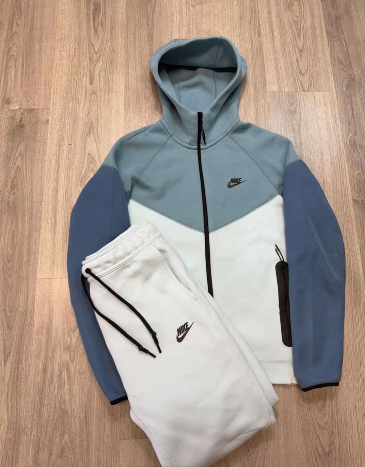 Tech Fleece Set 2023-20 colors Image - 16