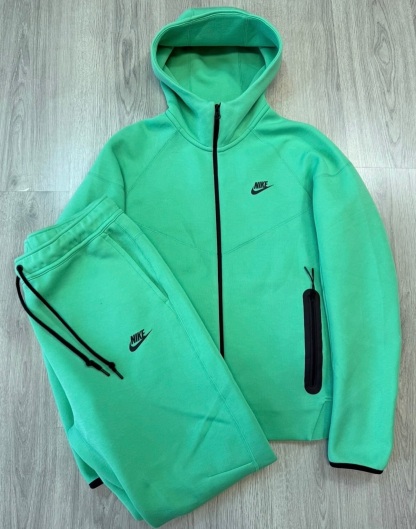 Tech Fleece Set 2023-20 colors Image - 9