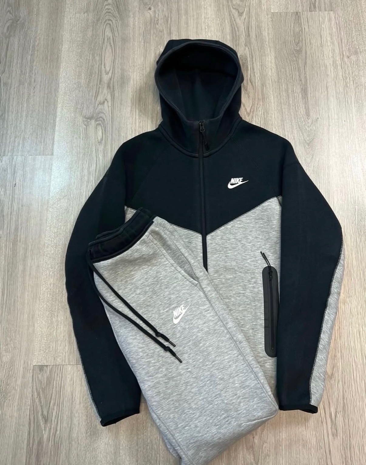 Tech Fleece Set 2023-20 colors Image - 2