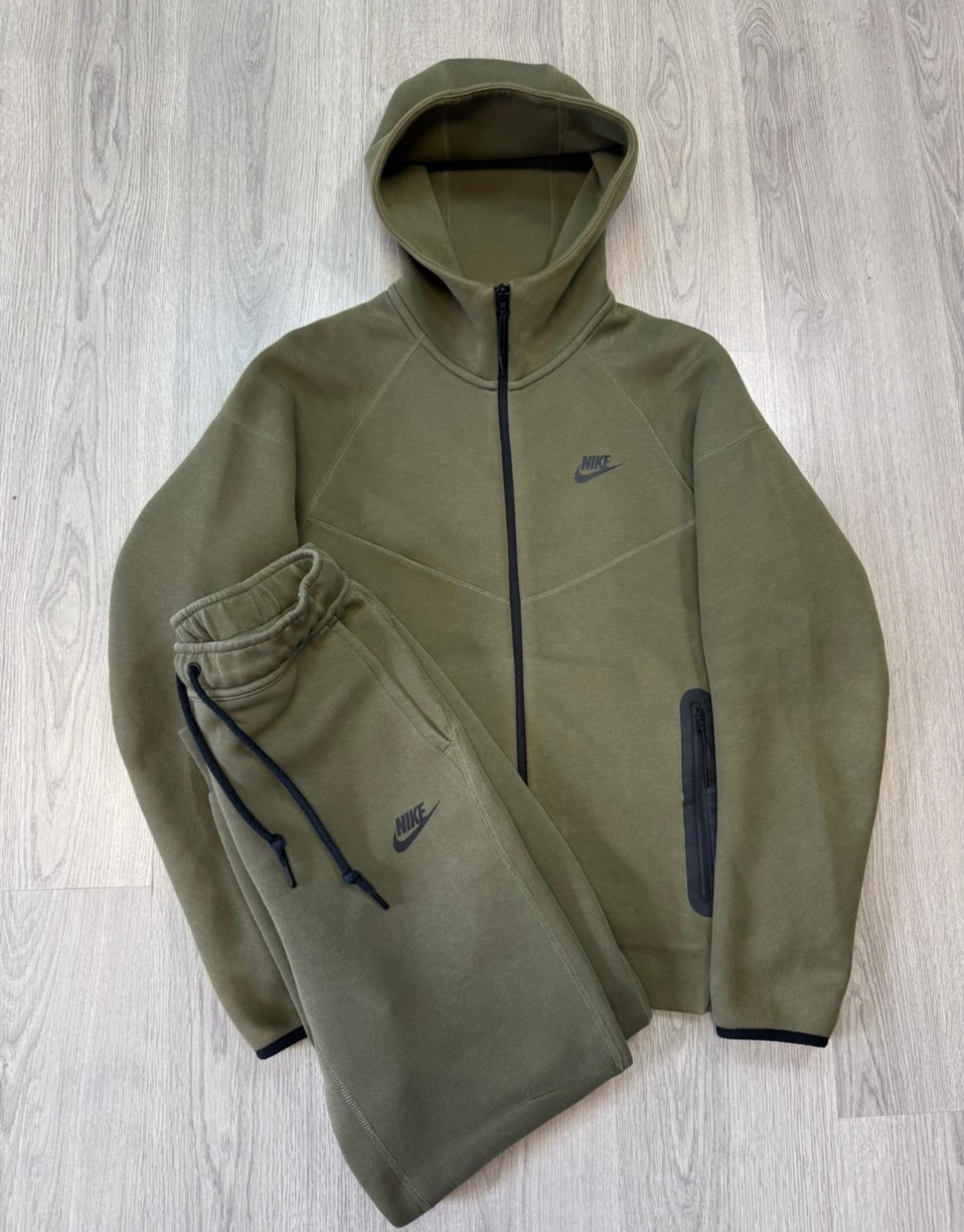 Tech Fleece Set 2023-20 colors Image - 14