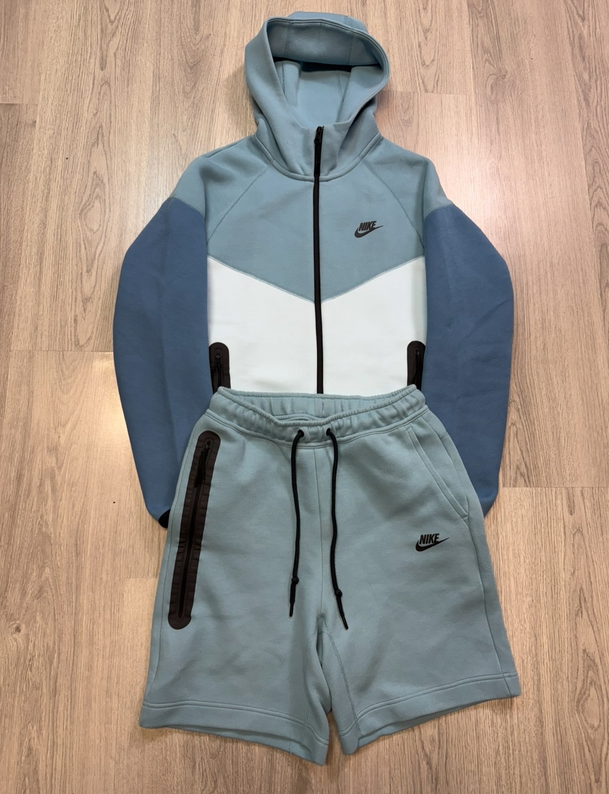 Tech Fleece Sweatshirt & Shorts Set-20 colors Image - 12