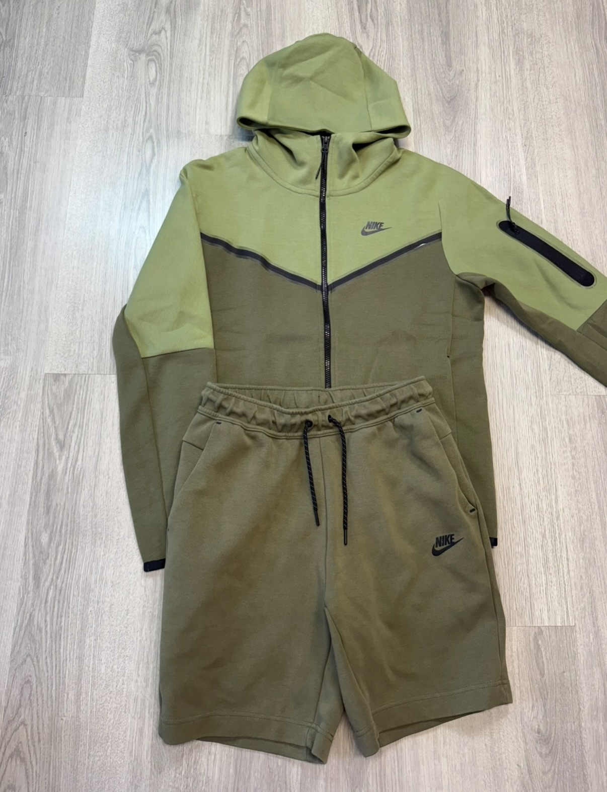 Tech Fleece Sweatshirt & Shorts Set-20 colors Image - 13