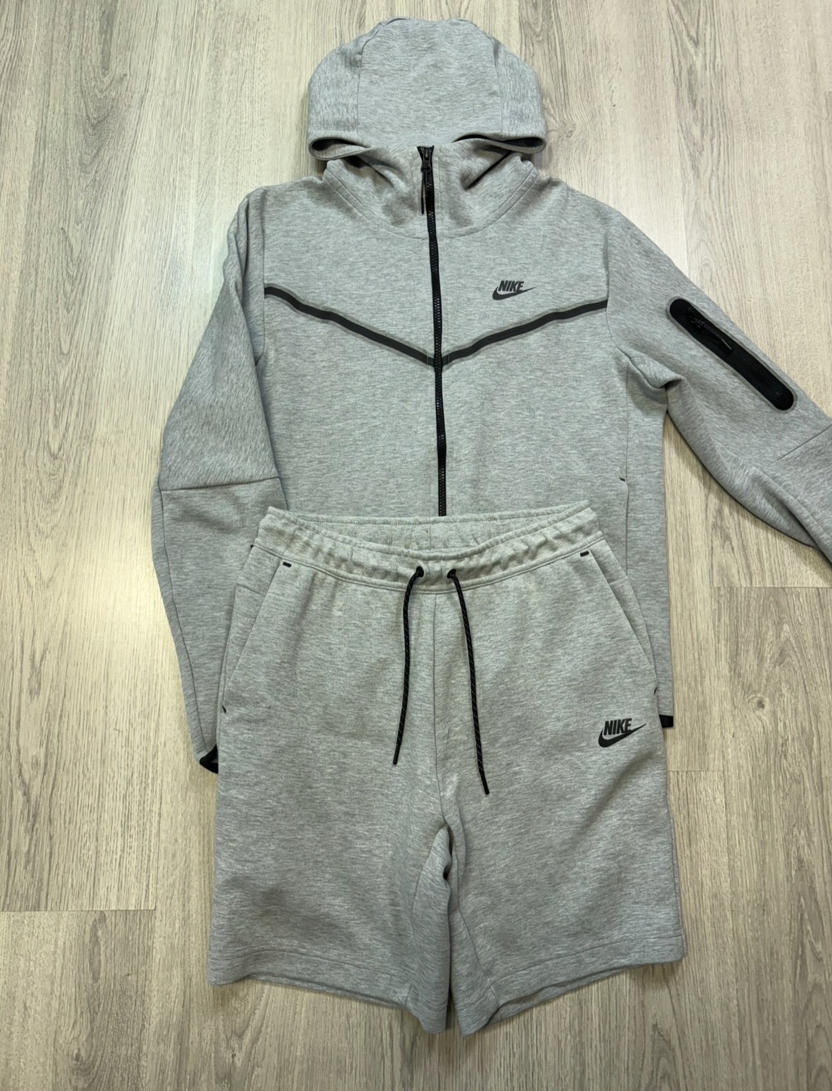 Tech Fleece Sweatshirt & Shorts Set-20 colors Image - 3