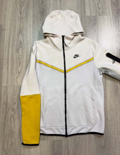 Tech Fleece 2021-20 colors