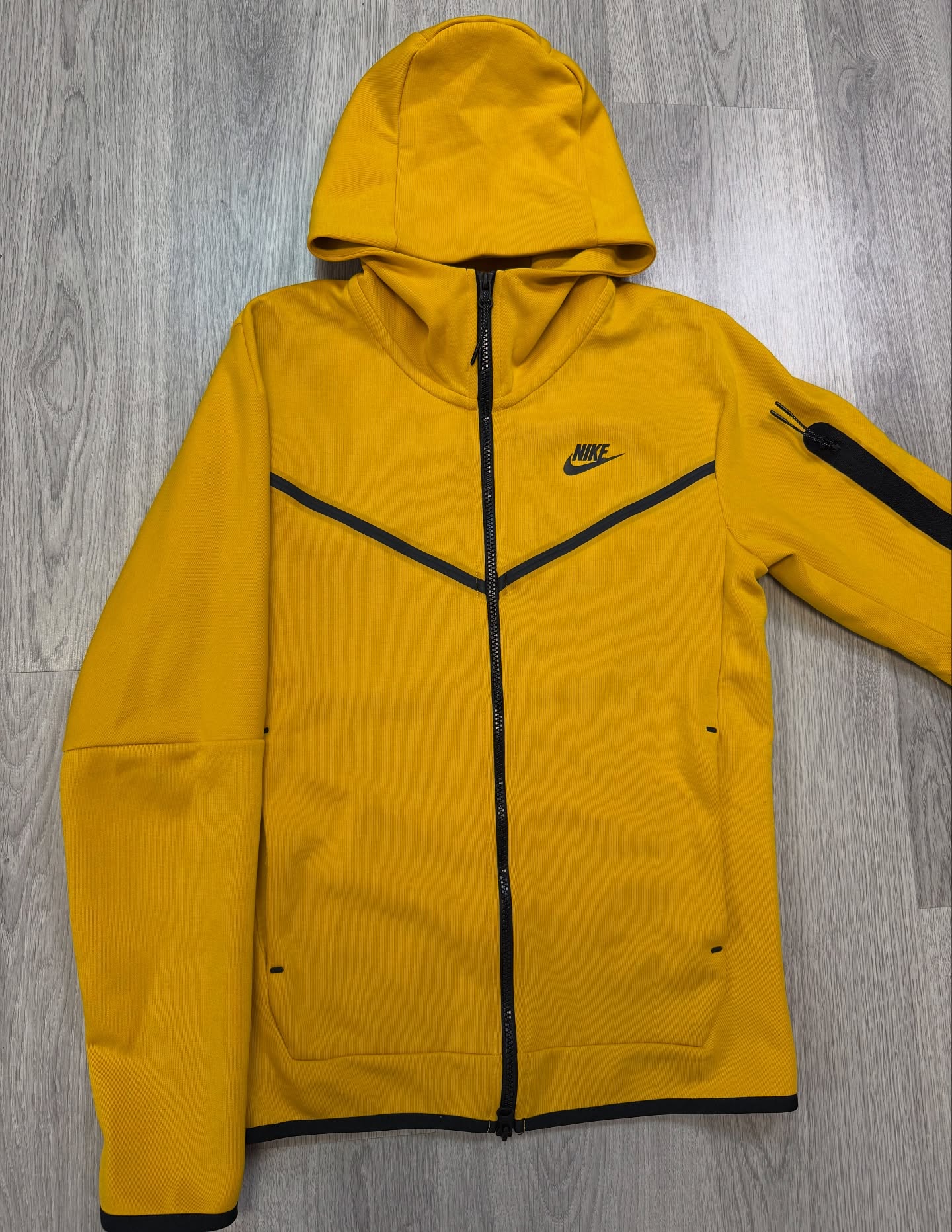 Tech Fleece 2021-20 colors