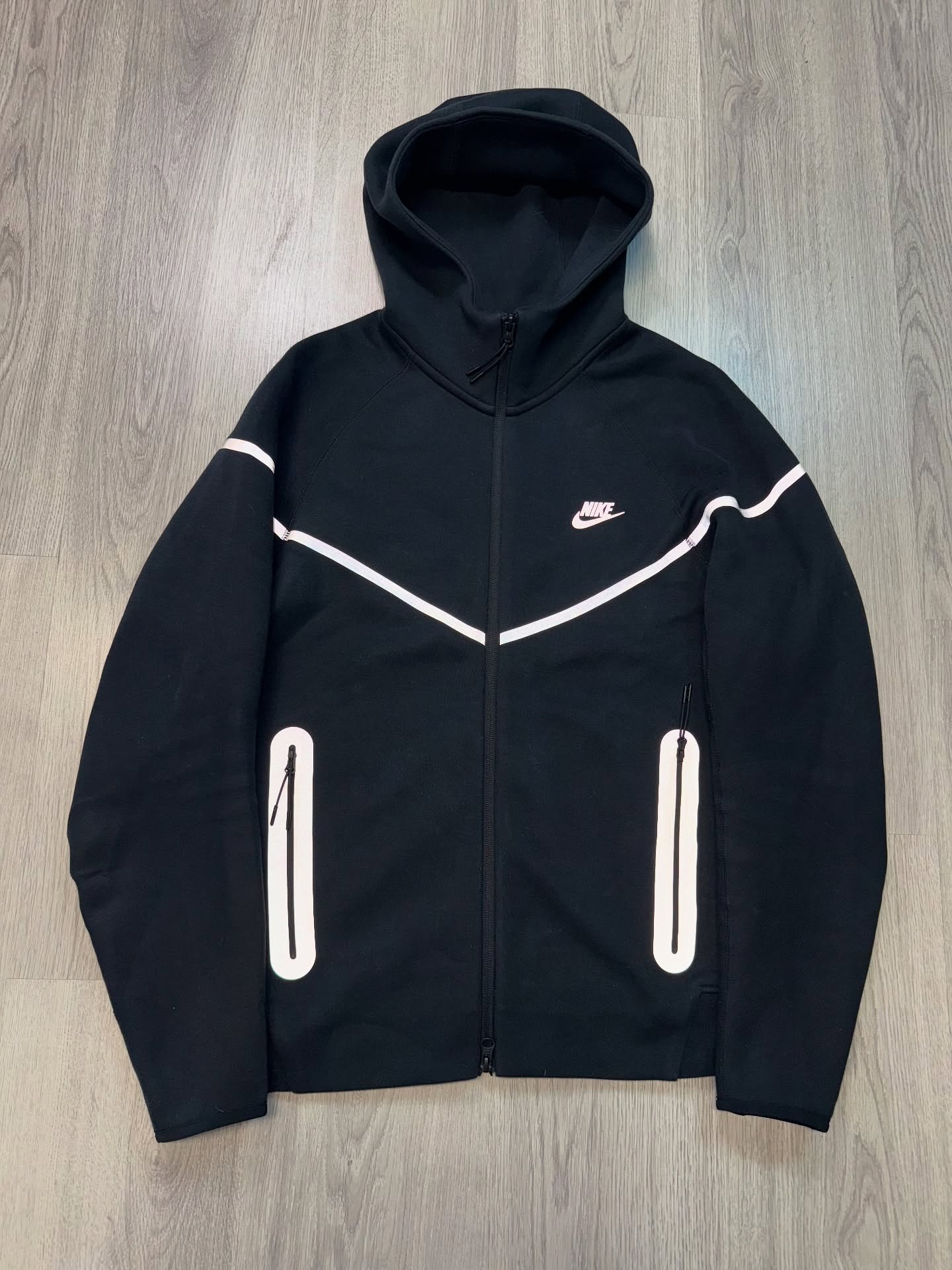 Tech Fleece 2023-20 colors