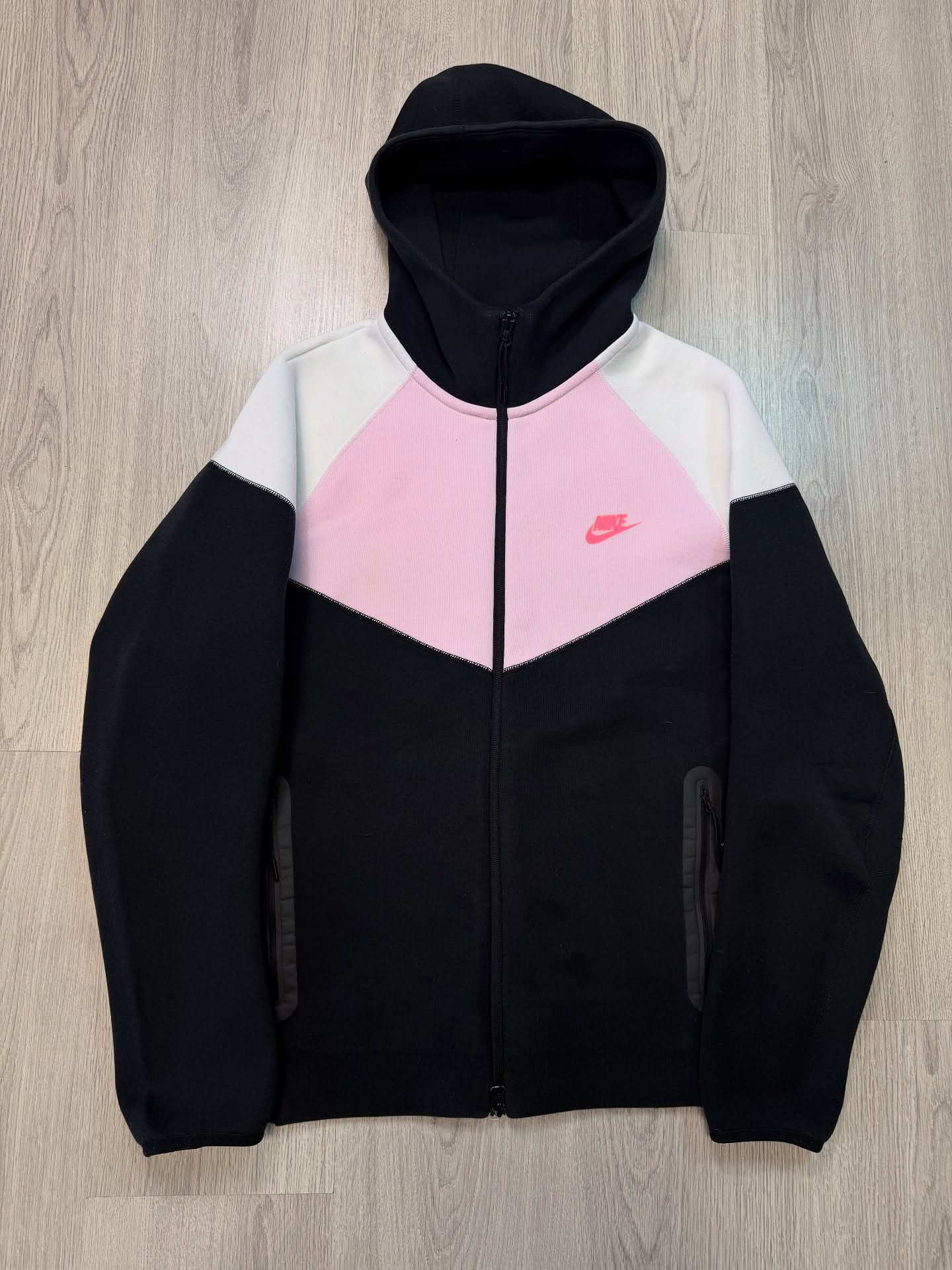 Tech Fleece 2023-20 colors
