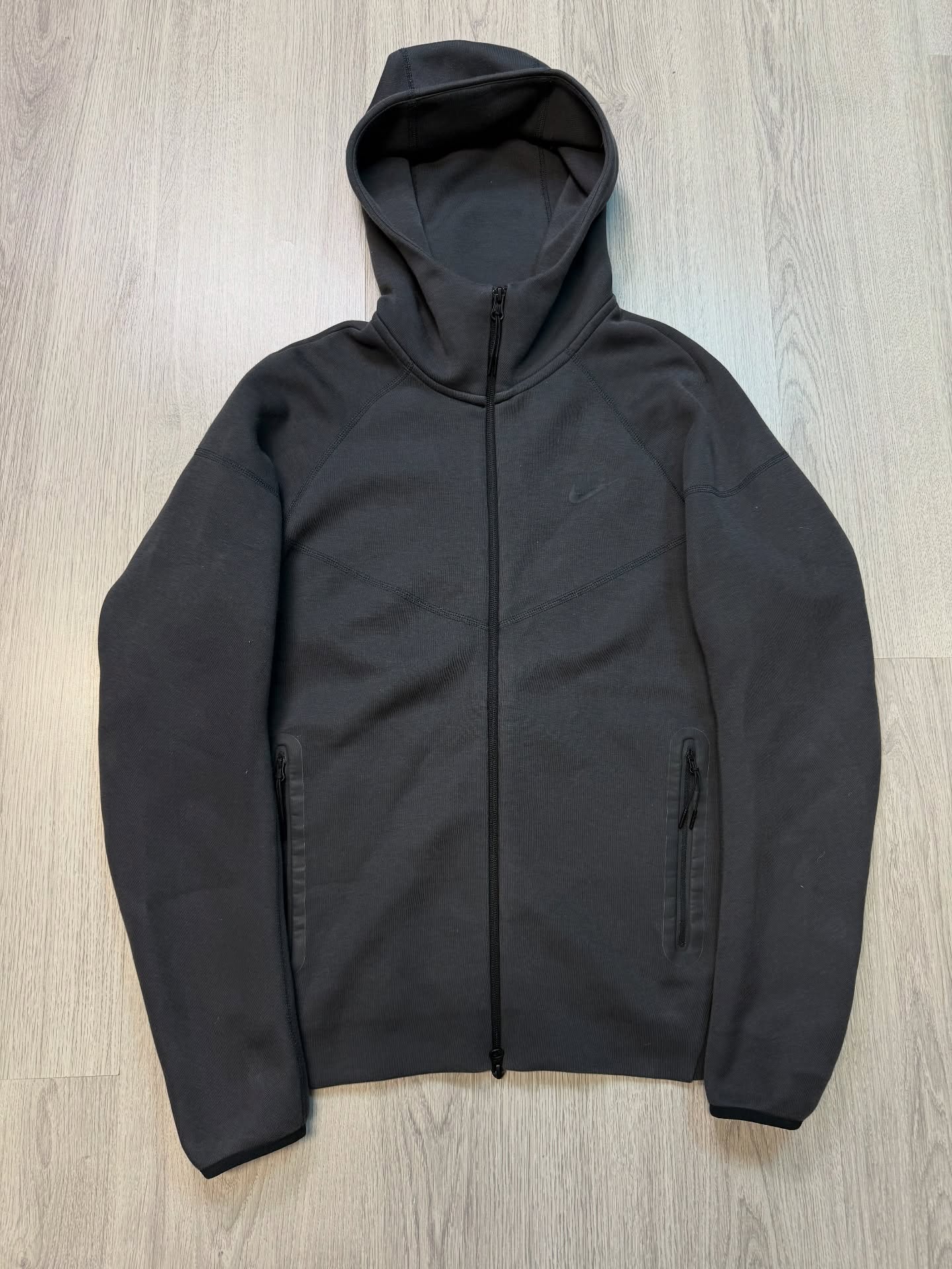 Tech Fleece 2023-20 colors
