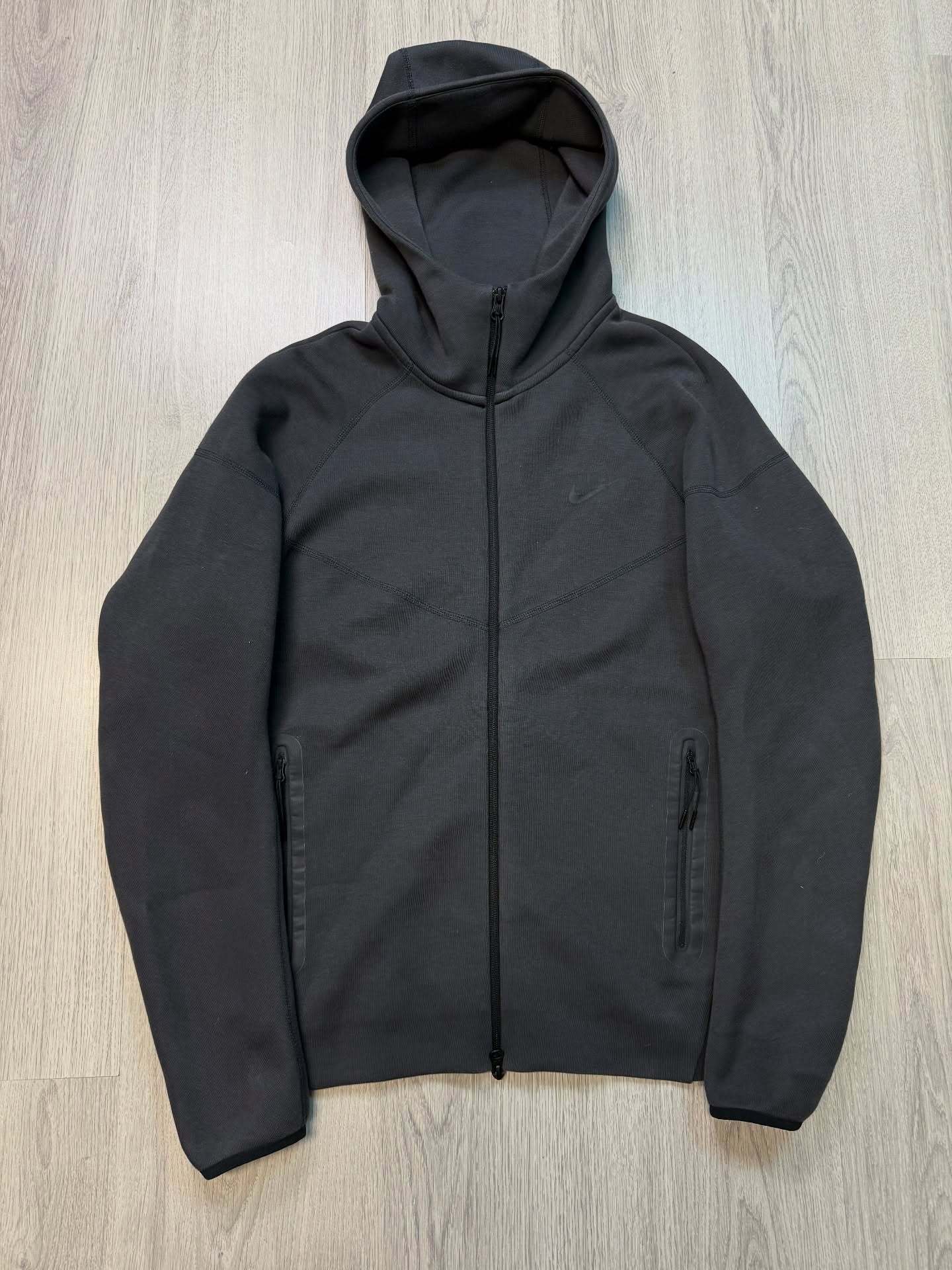 Tech Fleece 2023-20 colors