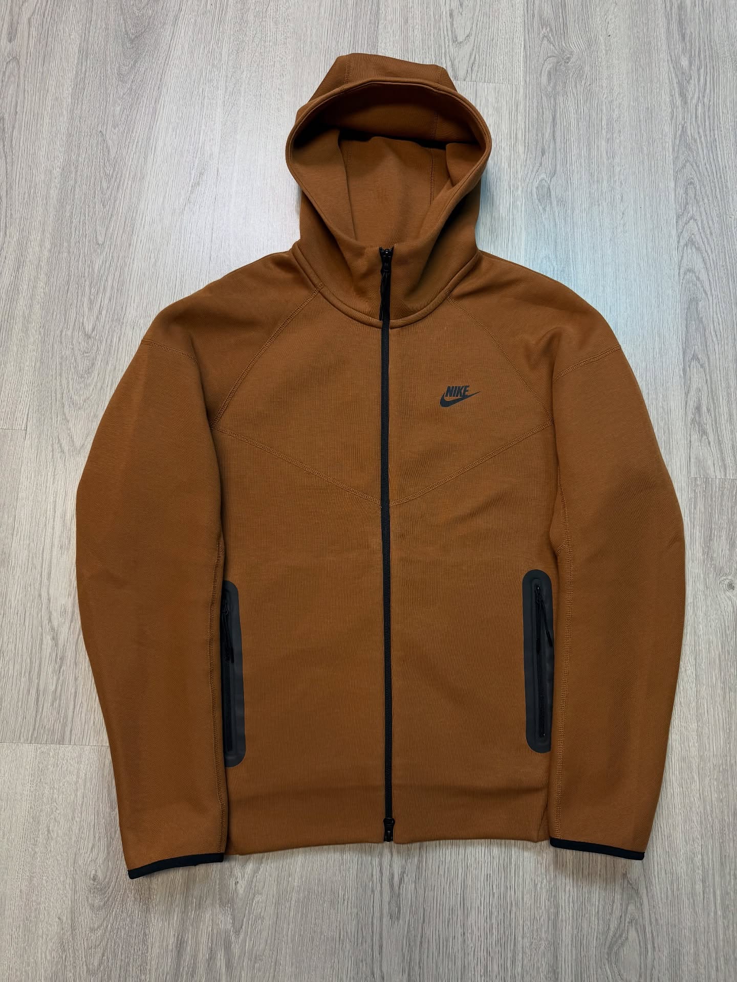 Tech Fleece 2023-20 colors