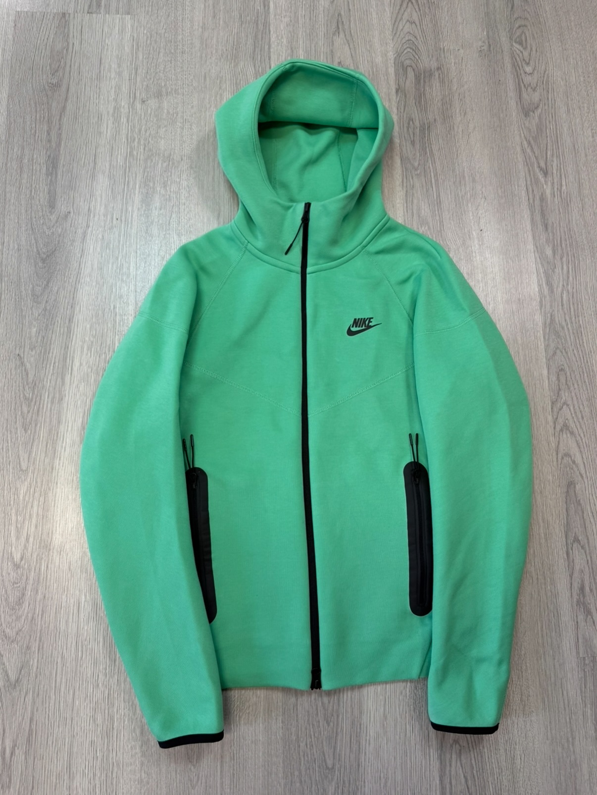 Tech Fleece 2023-20 colors
