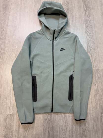 Tech Fleece 2023-20 colors