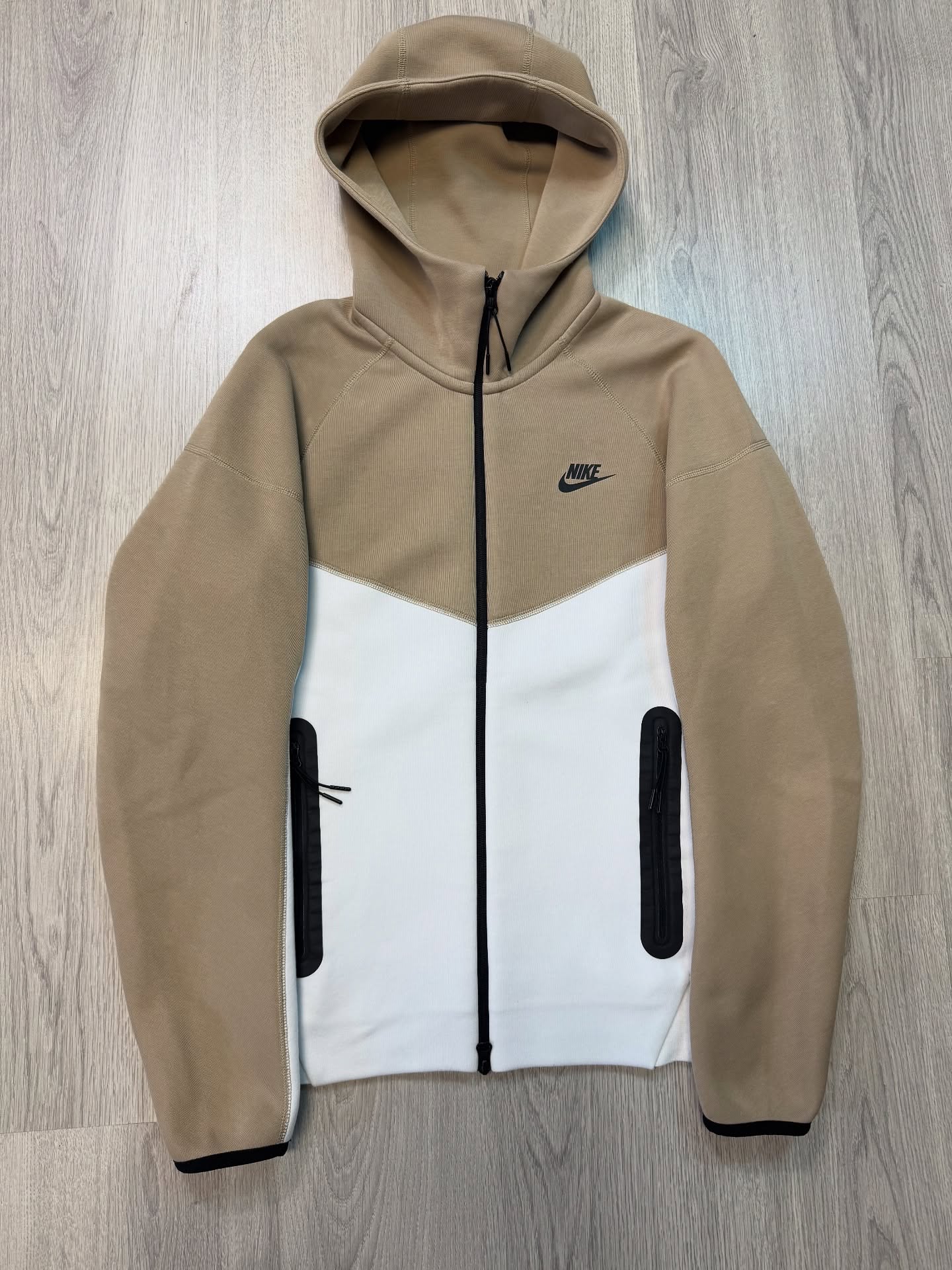 Tech Fleece 2023-20 colors