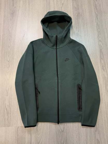 Tech Fleece 2023-20 colors