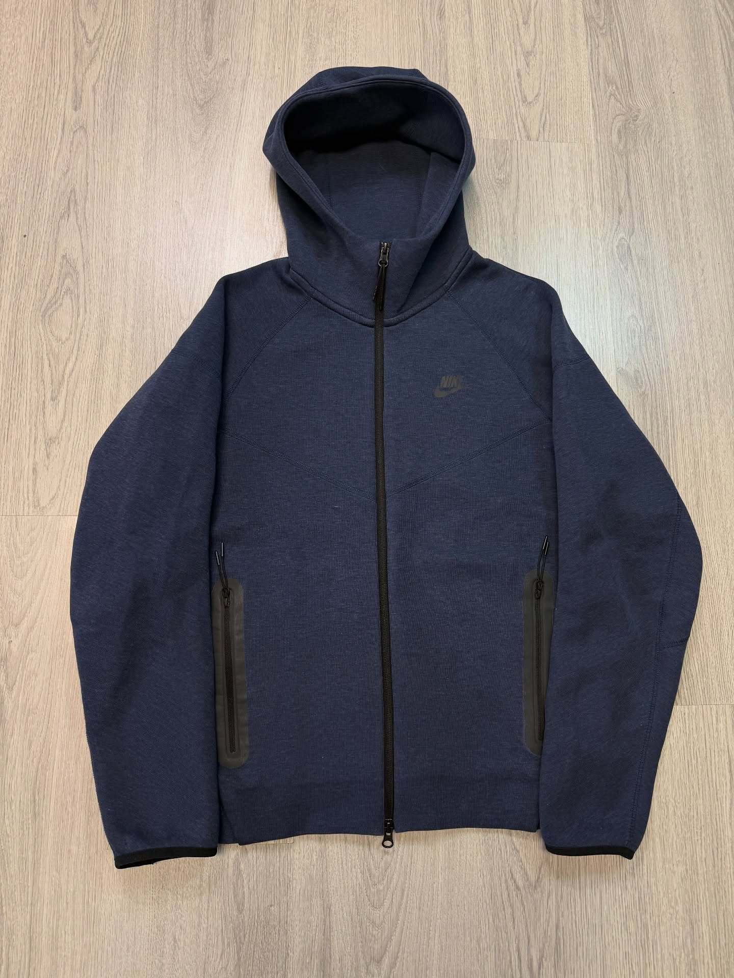Tech Fleece 2023-20 colors