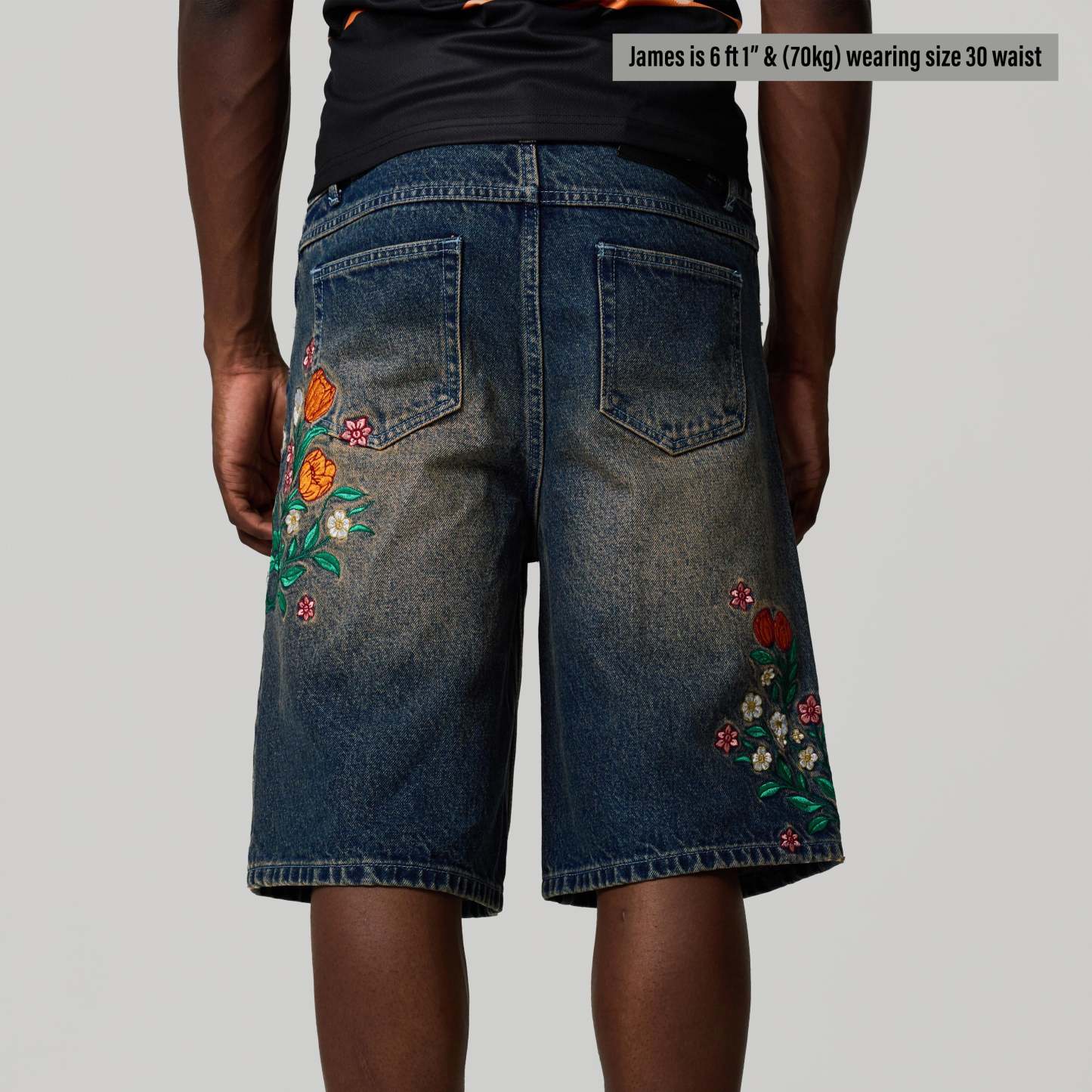 NETHERLANDS EMBROIDERED JORTS