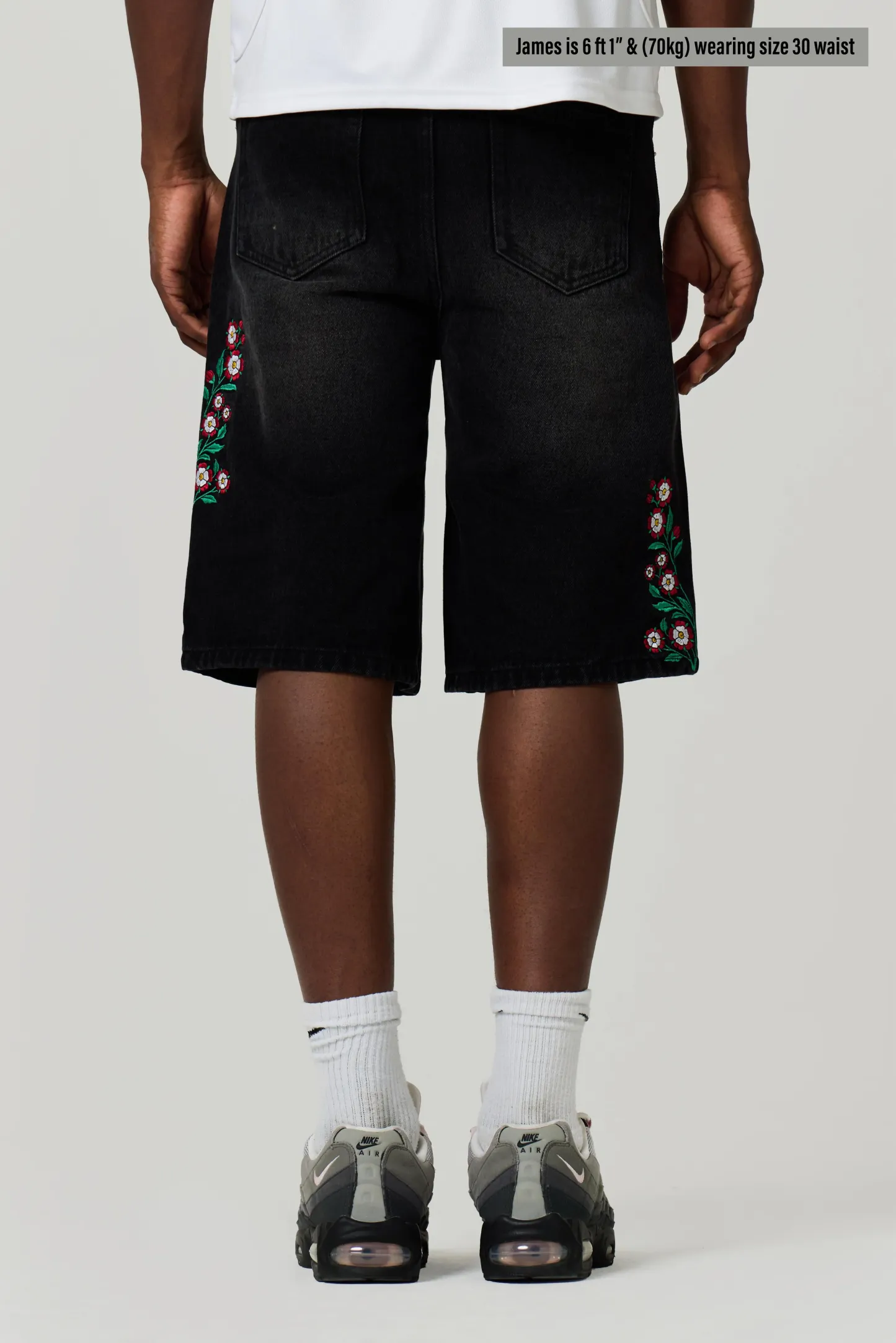 ENGLAND EMBROIDERED JORTS