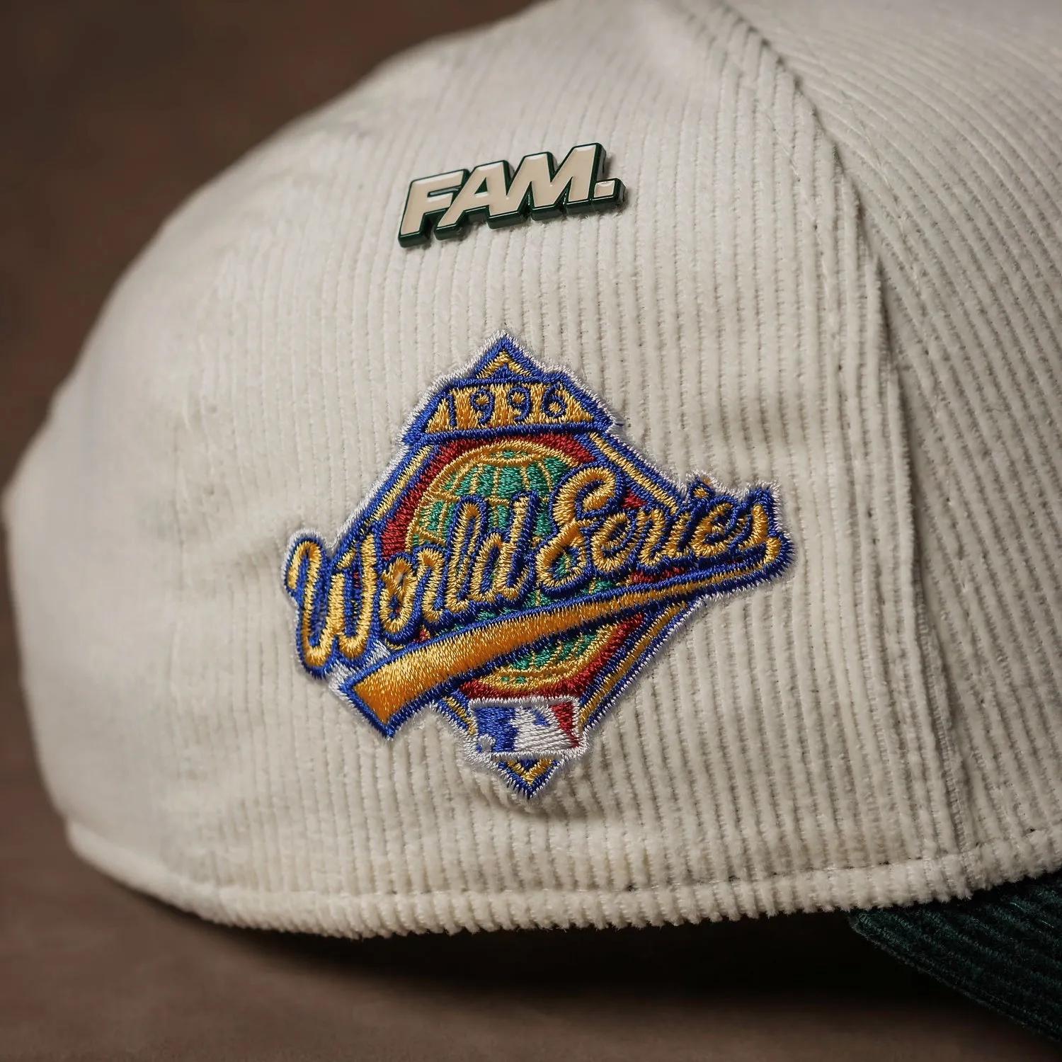 NEW ERA 9FORTY A-FRAME MLB NEW YORK YANKEES WORLD SERIES 1996 CORD TWO TONE / GREY UV SNAPBACK-Maverick