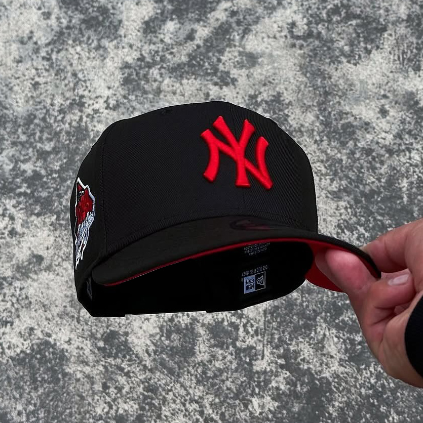 NEW ERA NEW YORK YANKEES 1999 WS METALLIC EMBROIDERED CASUAL BASEBALL CAP-Maverick