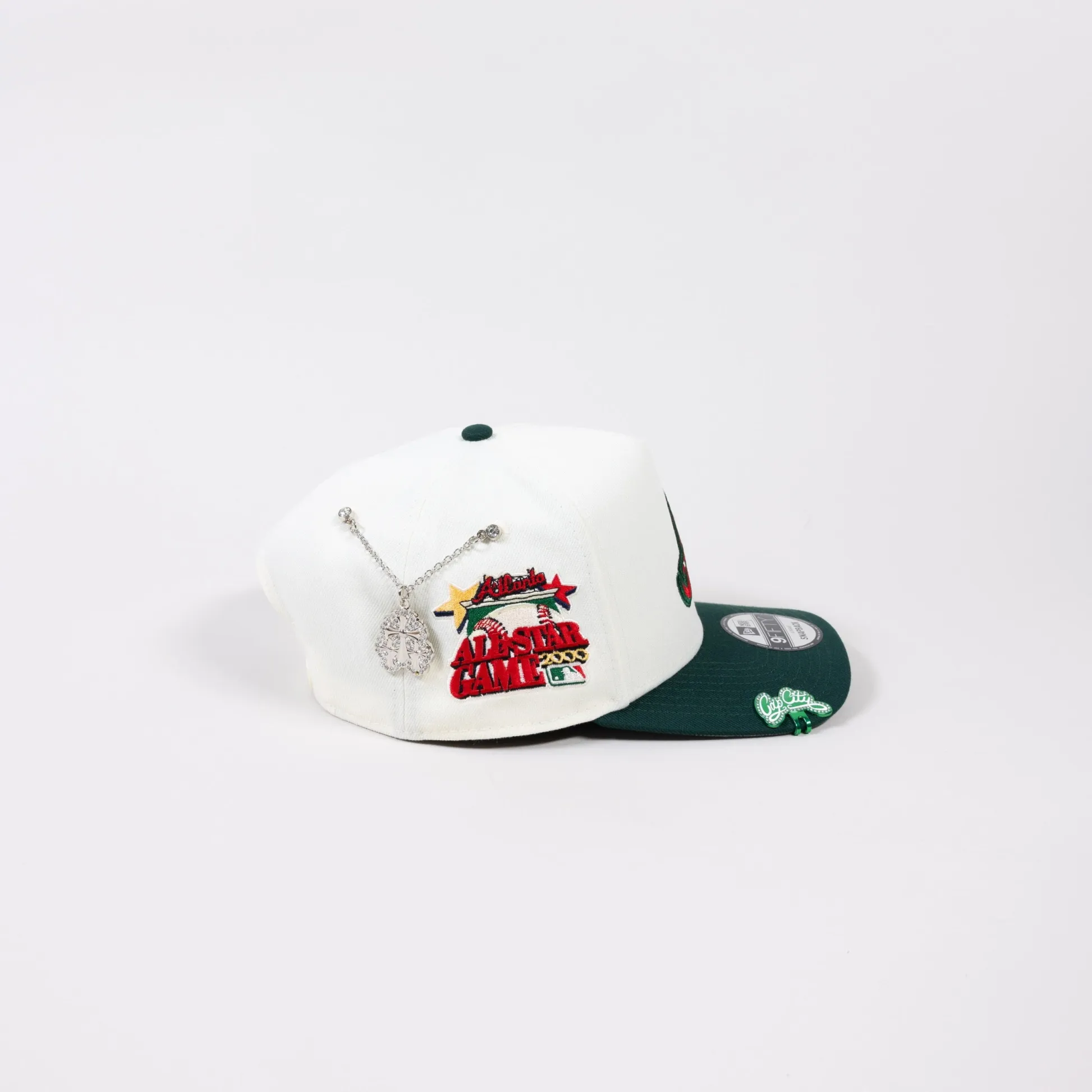 NEW ERA EXCLUSIVE 9FIFTY A-FRAME CHROME/ FOREST GREEN ATLANTA BRAVES SNAPBACK W/ 2000 ALL STAR GAME SIDE PATCH-Maverick
