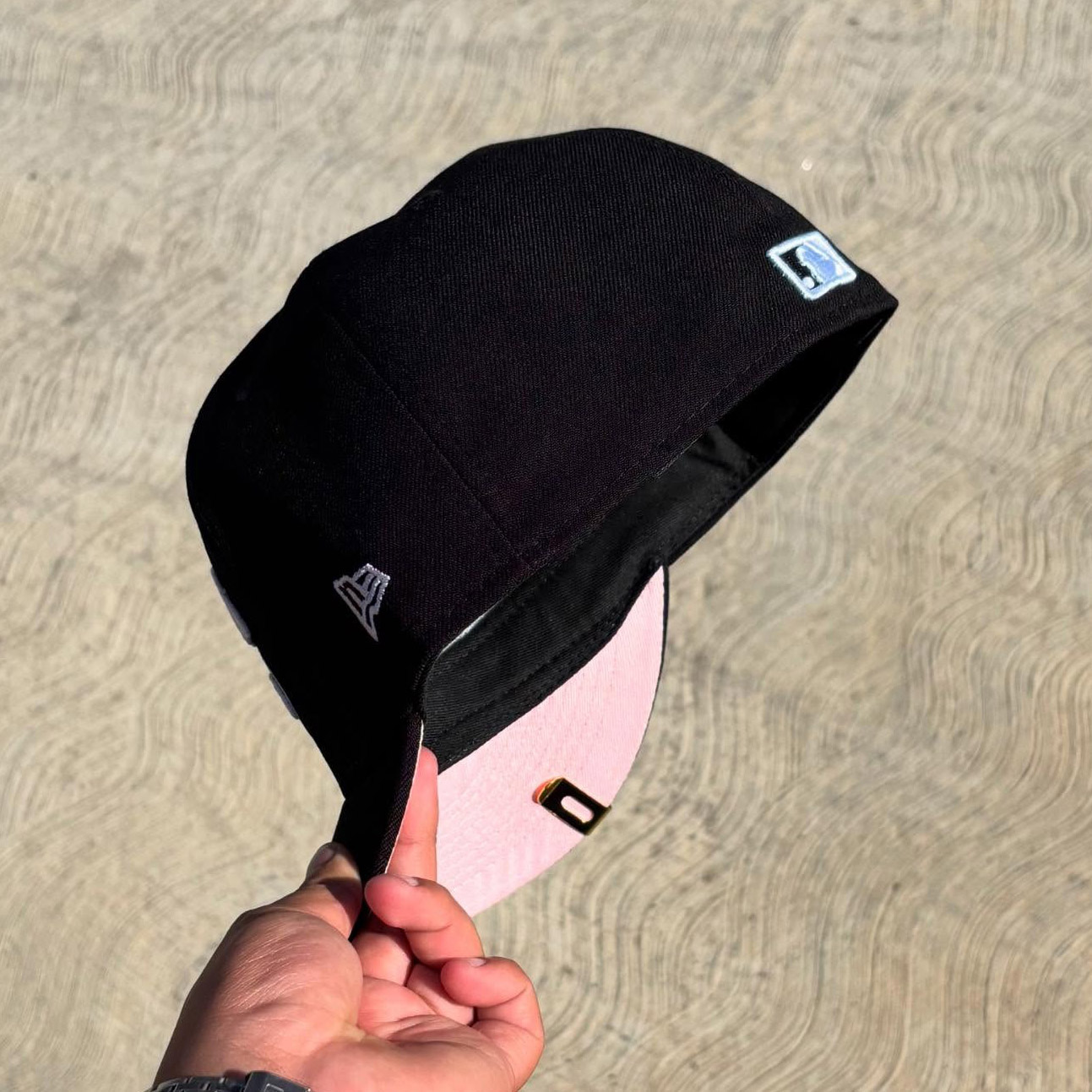 NEW ERA  LOS ANGELES DODGERS SCRIPT BLACK PINK PRIME EMBROIDERED CASUAL BASEBALL CAP-Maverick