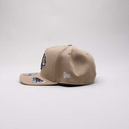 NEW ERA EXCLUSIVE 9FIFTY A-FRAME LIGHT KHAKI ATLANTA BRAVES SNAPBACK W/ 2000 ALL STAR GAME SIDE PATCH-Maverick
