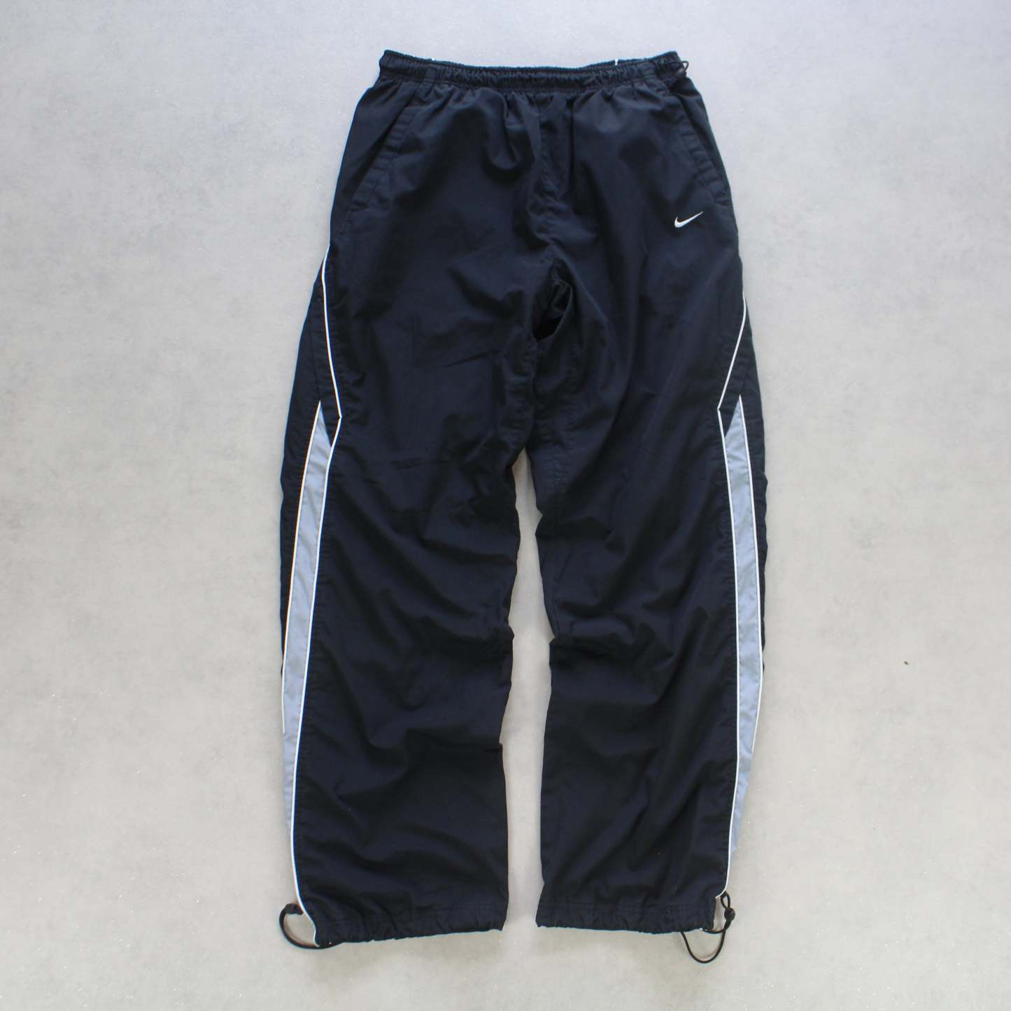 RARE 2000s Trackpants Black-Maverick