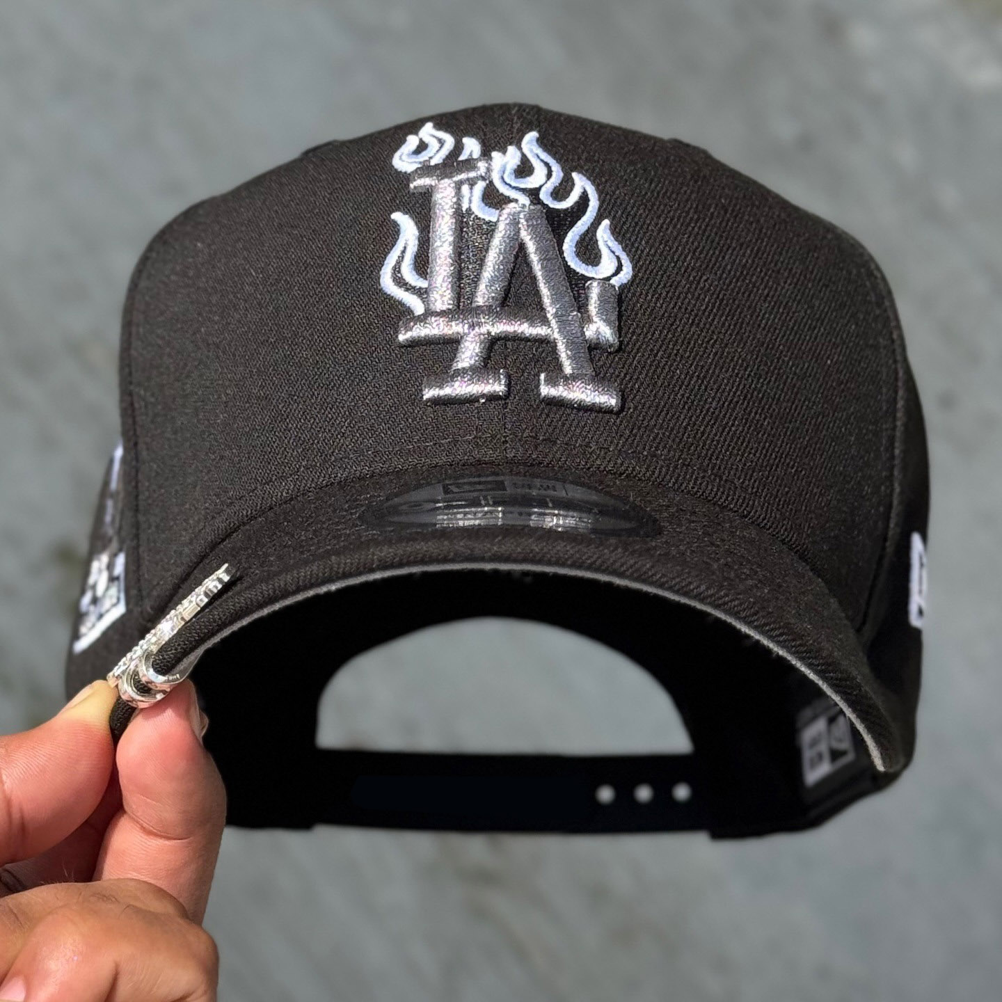 NEW ERA BLACK LOS ANGELES DODGERS FLAME LOGO EMBROIDERED CASUAL BASEBALL CAP-Maverick