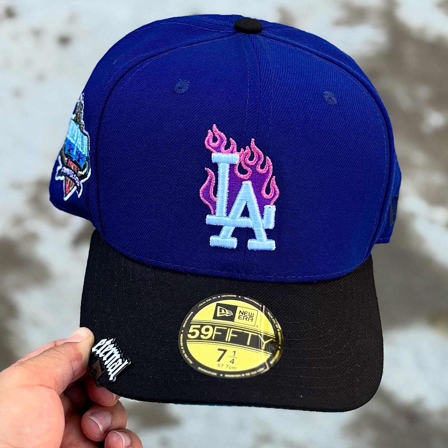 NEW ERA LOS ANGELES DODGERS MODELO DISPONIBLE EMBROIDERED CASUAL BASEBALL CAP-Maverick