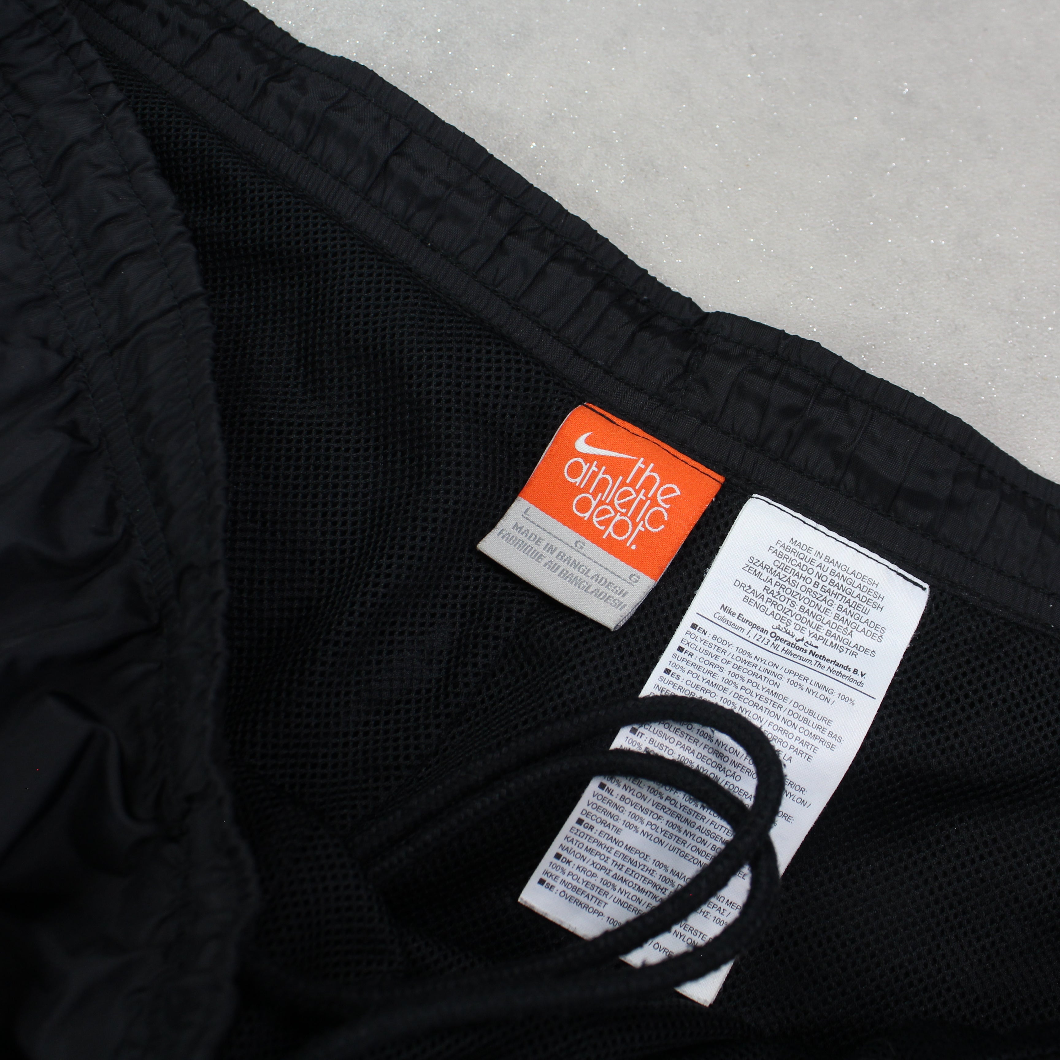 RARE 2000s Baggy Trackpants Black-Maverick