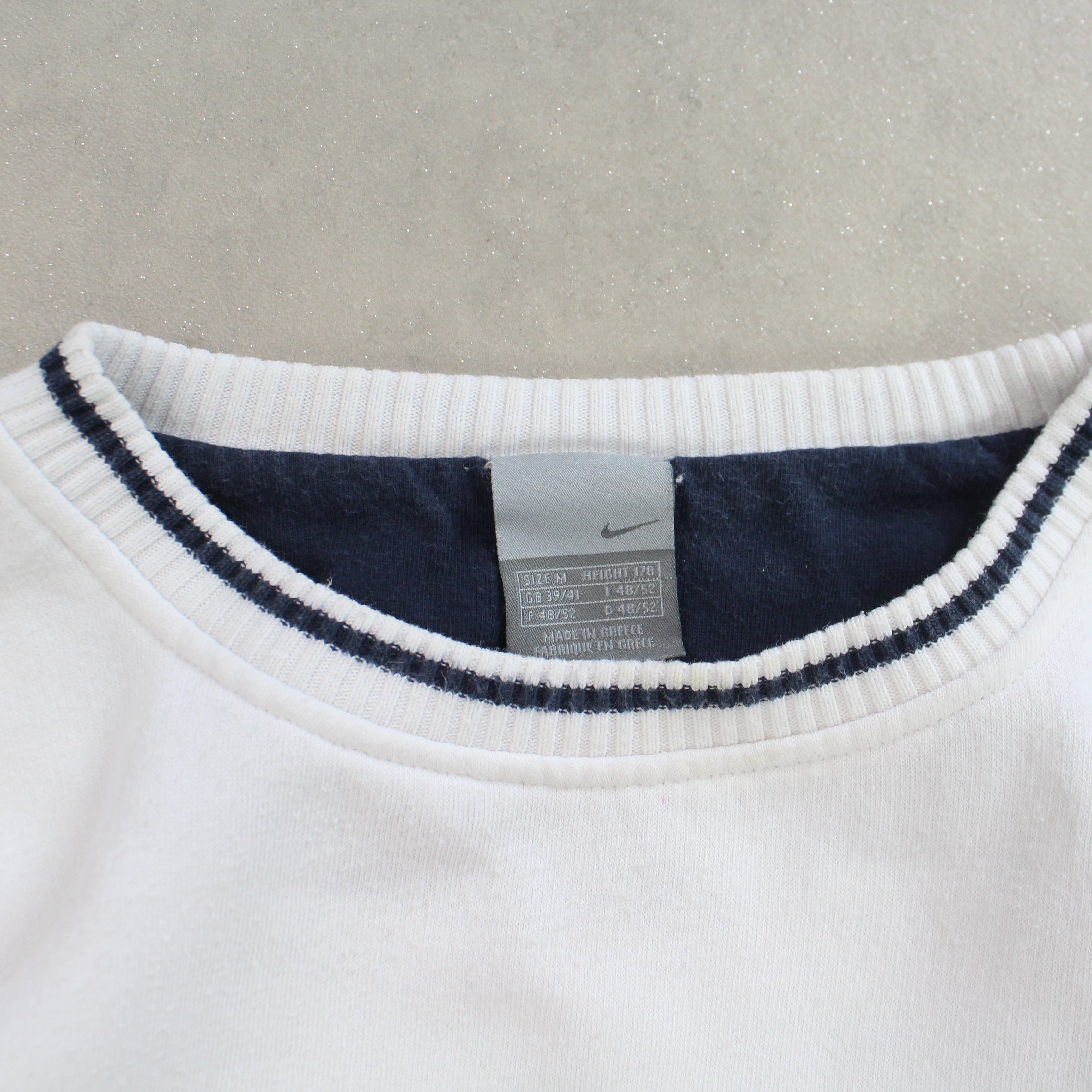 RARE 2000s  Heavyweight Sweatshirt White-Maverick