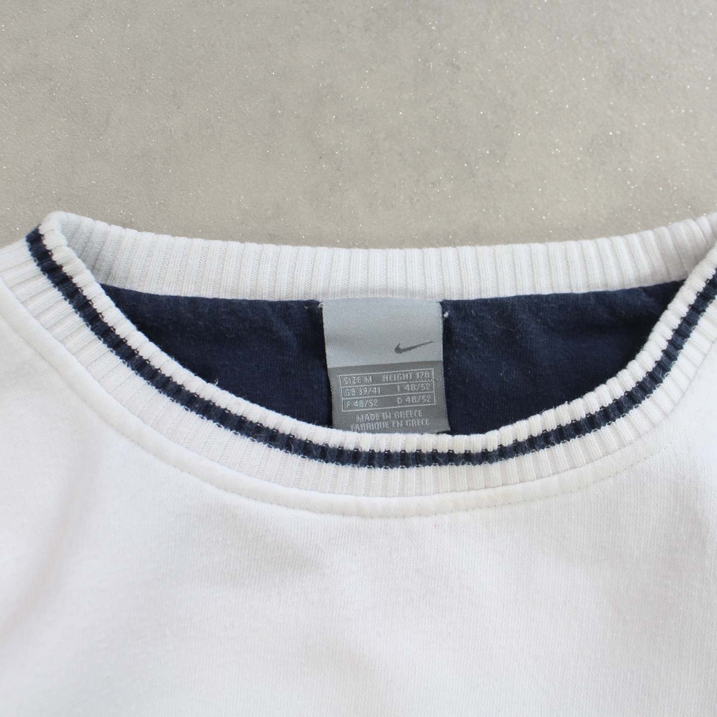 RARE 2000s  Heavyweight Sweatshirt White-Maverick