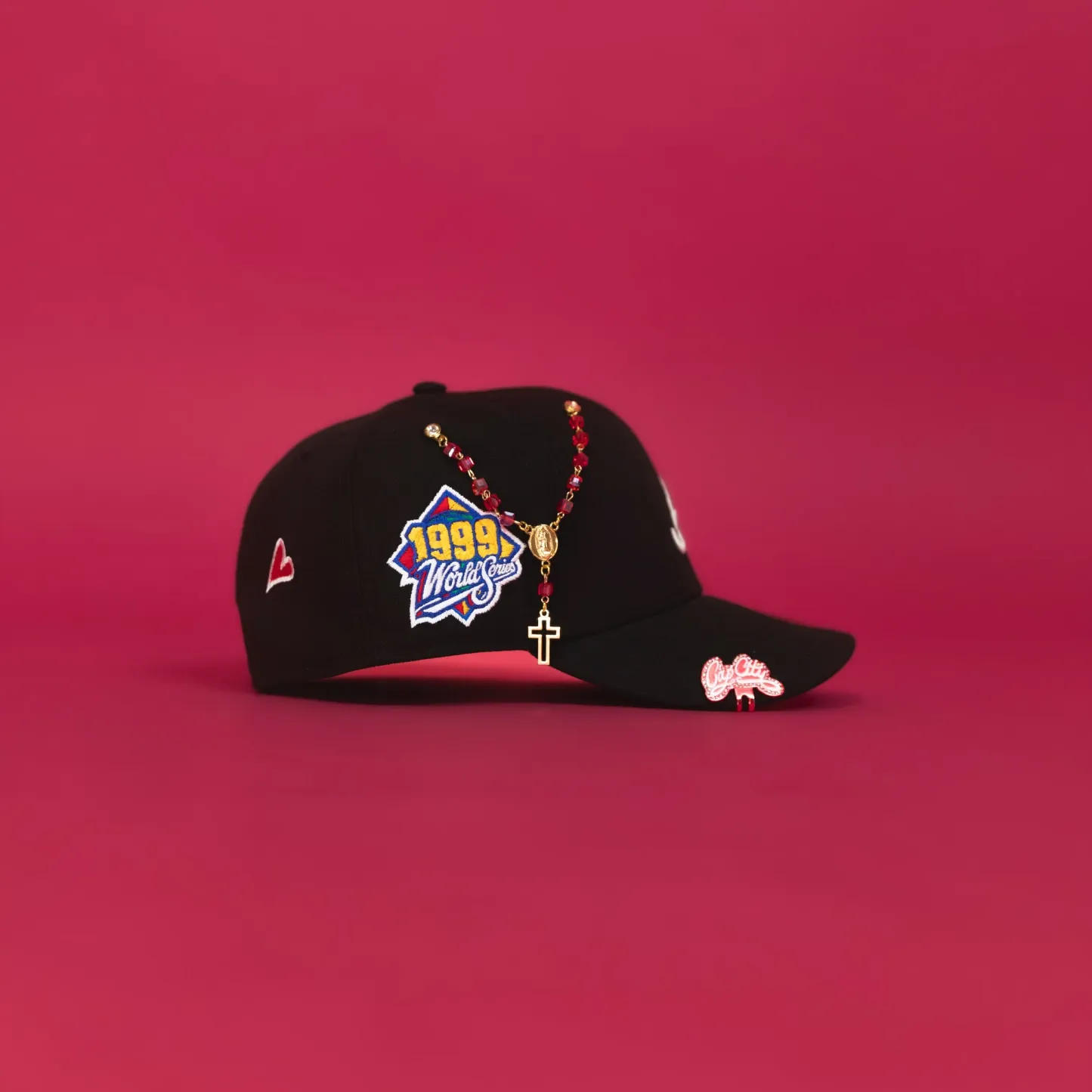 NEW ERA 59FIFTY BLACK ATLANTA BRAVES W/ RED HEART + 1999 WORLD SERIES SIDE PATCH-Maverick