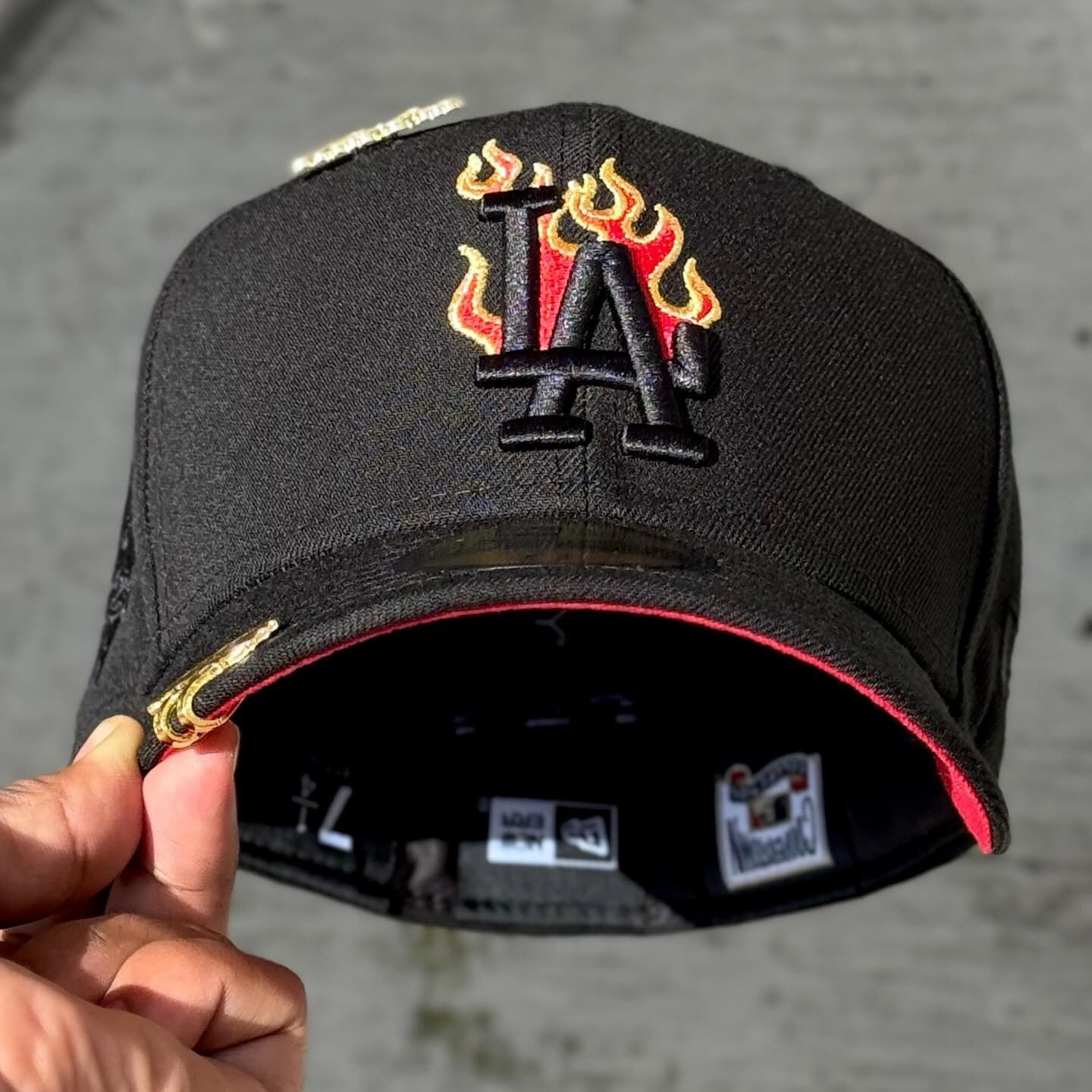 NEW ERA LOS ANGELES DODGERS 40TH STADIUM ANNIVERSARY BLACKOUT RED FIRE EMBROIDERED CASUAL BASEBALL CAP-Maverick