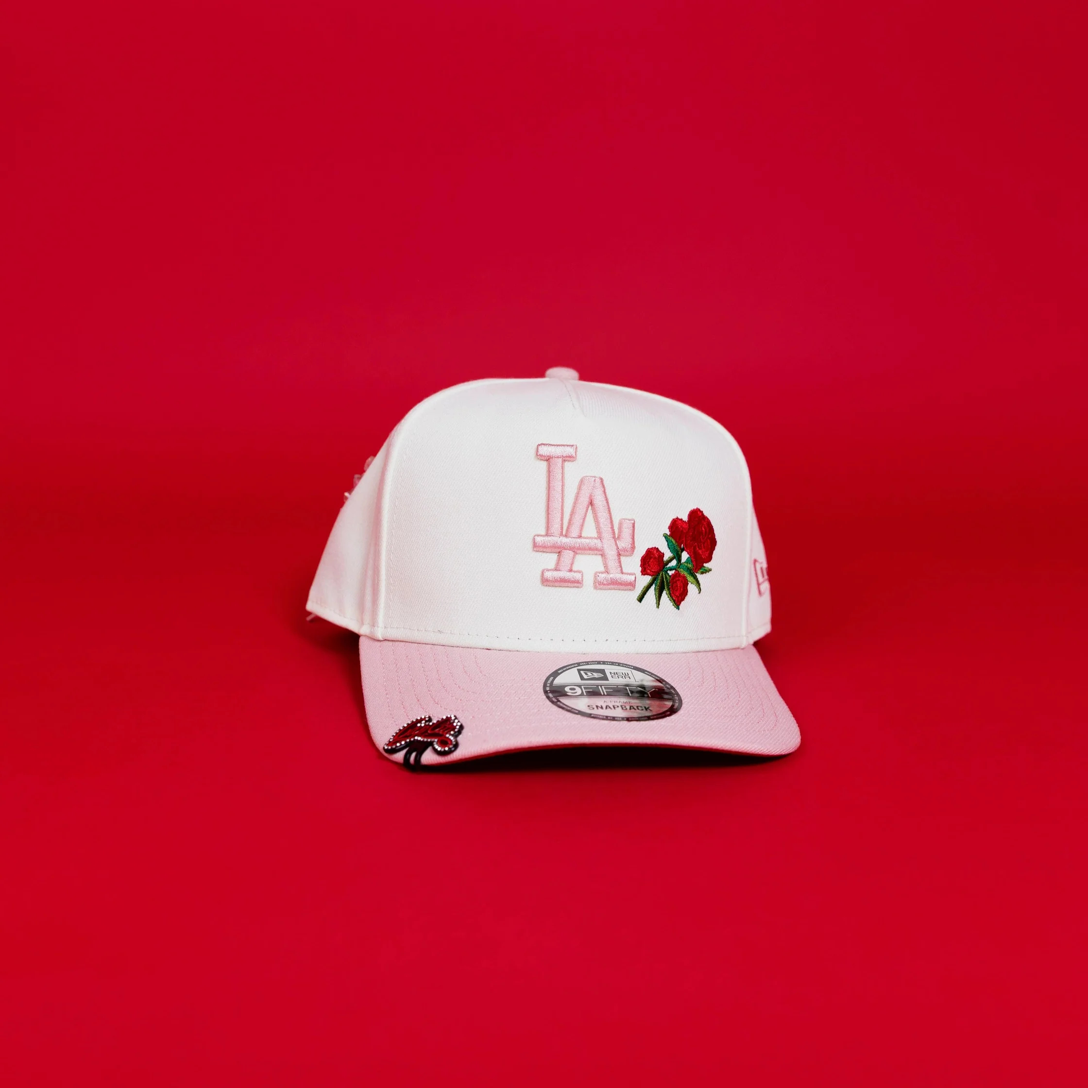 NEW ERA EXCLUSIVE 9FIFTY A-FRAME CHROME/ SOFT PINK LOS ANGELES DODGERS SNAPBACK W/ ROSES-Maverick