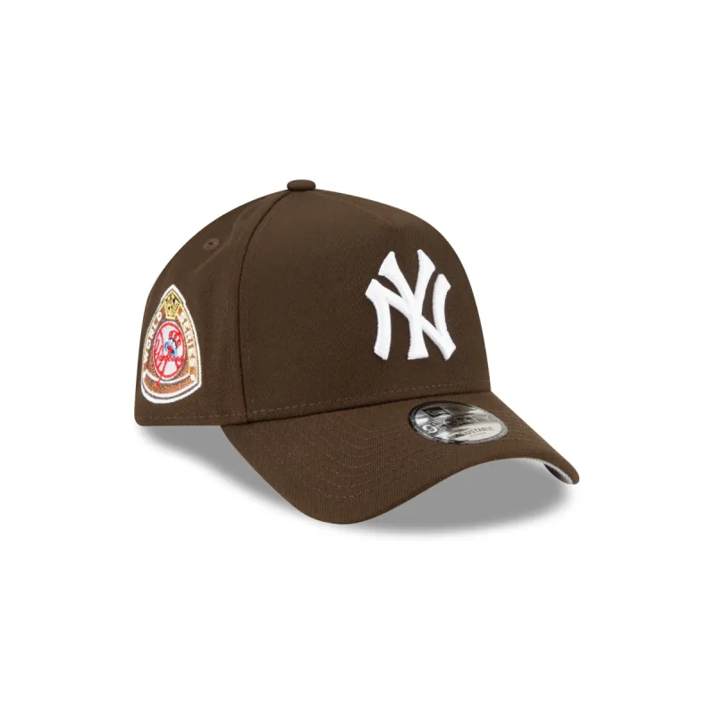 NEW ERA NEW YORK YANKEES COLOR FLIP BROWN 9FORTY A-FRAME SNAPBACK HAT-Maverick
