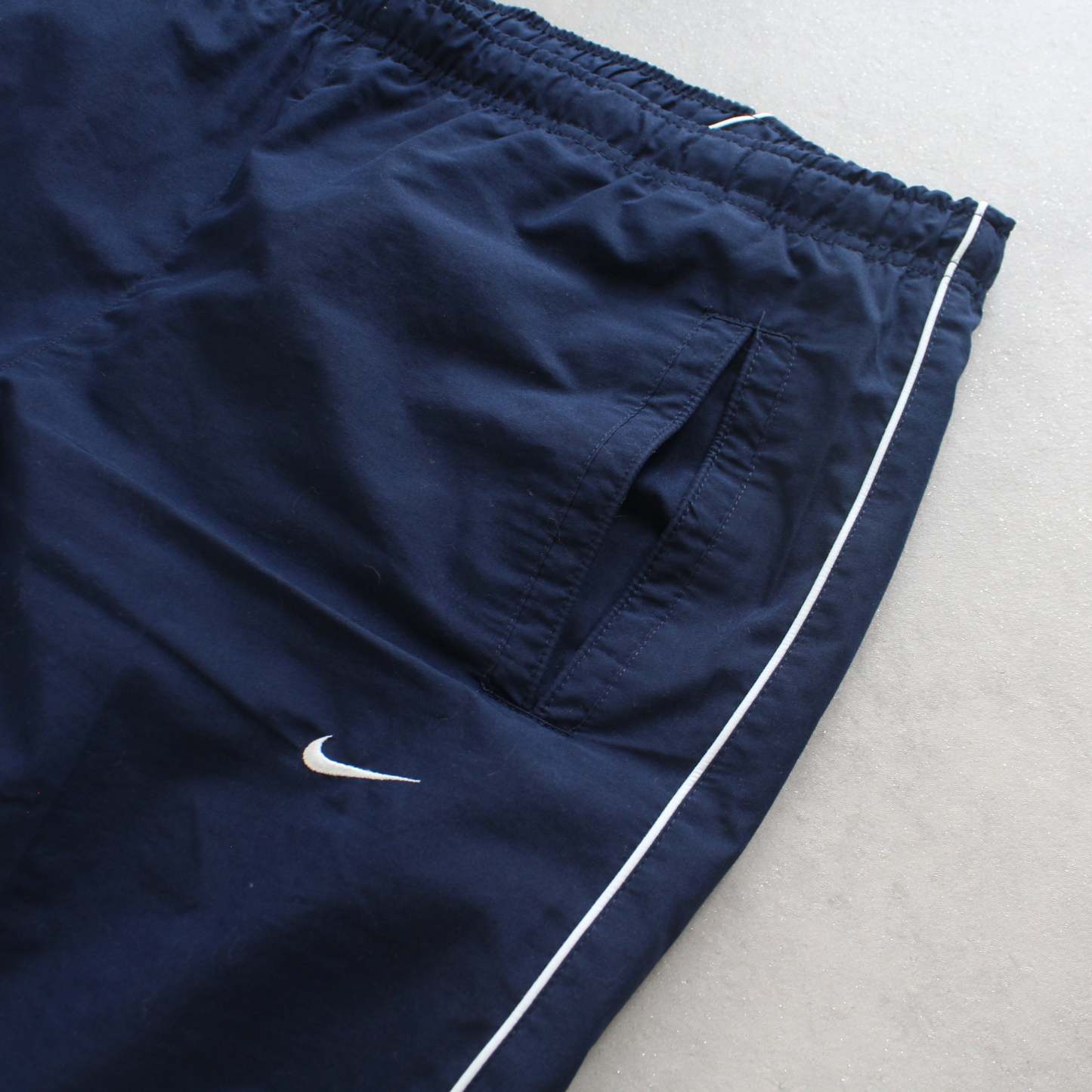 RARE 2000s Baggy Trackpants Navy-Maverick