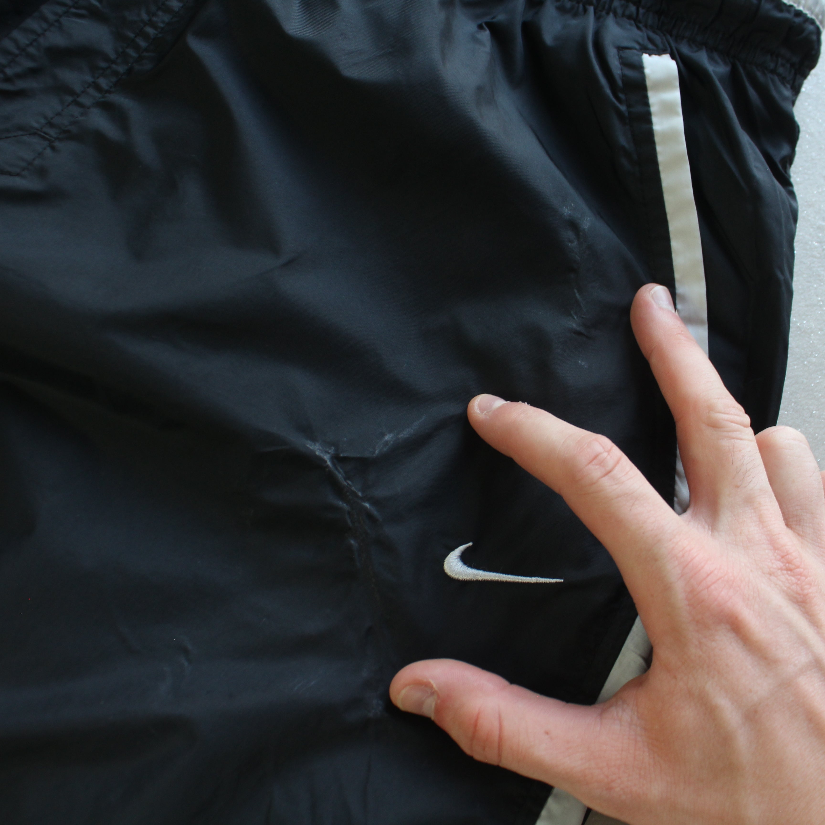 SUPER RARE 2000s Air Max Trackpants Black-Maverick