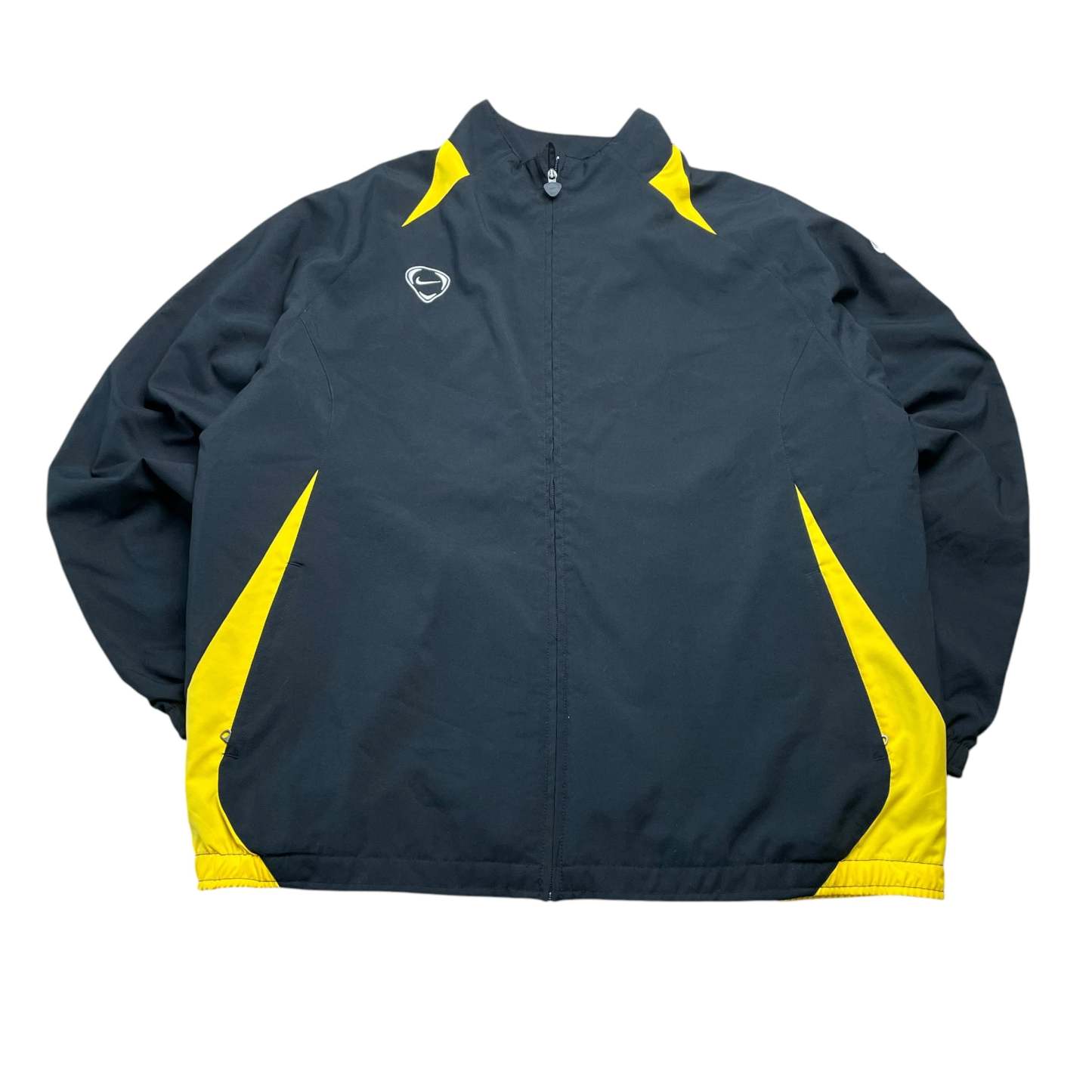 Tracksuit-Maverick