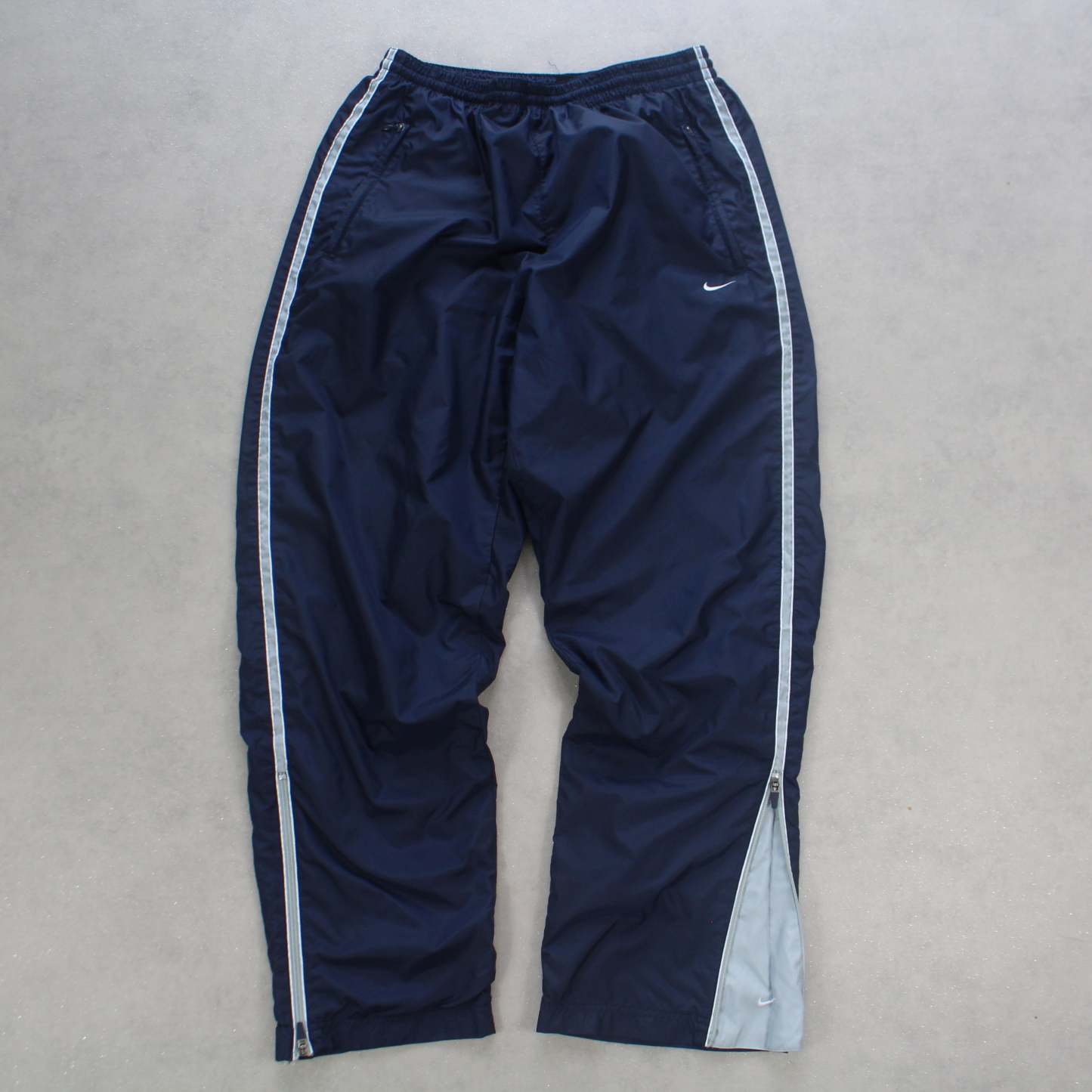 RARE 1990s Baggy Trackpants Navy-Maverick