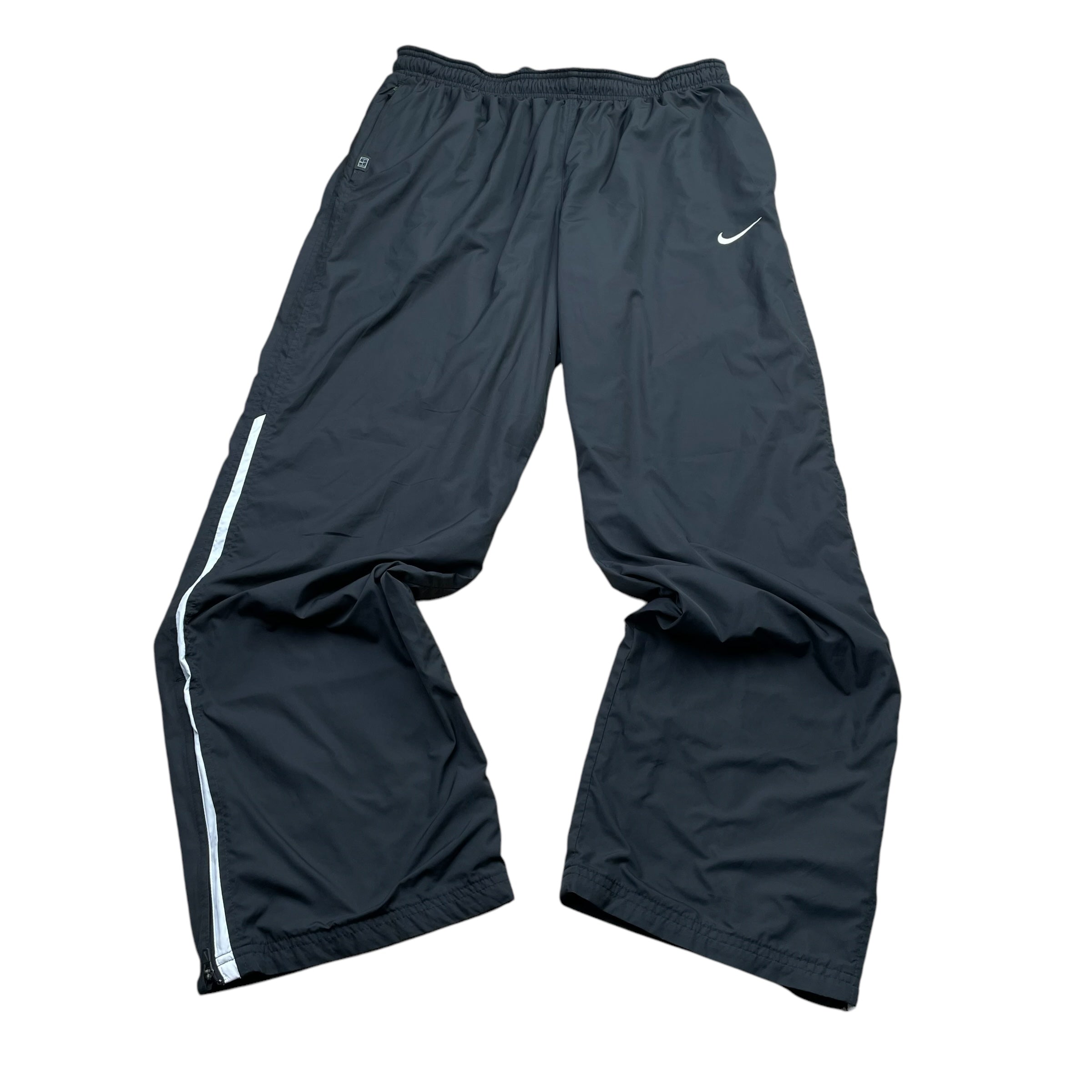 Tracksuit-Maverick