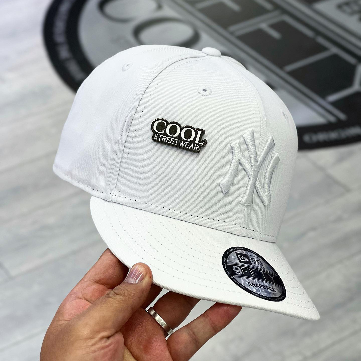 NEW ERA NEW YORK YANKEES WHITE LOGO EMBROIDERED CASUAL BASEBALL CAP-Maverick