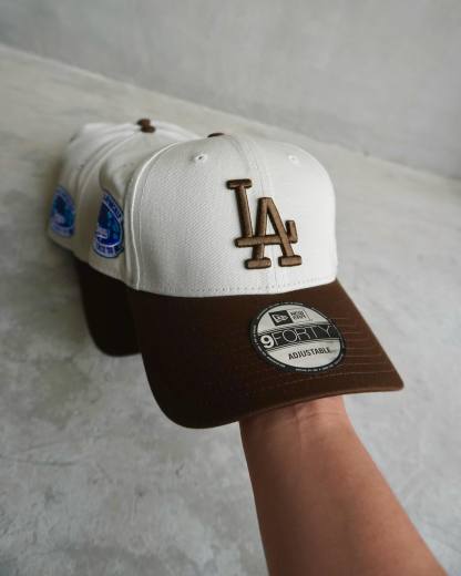 NEW ERA LOS ANGELES DODGERS CONTRAST WORLD SERIES PATCH 9FORTY STONE/BROWN ADJUSTABLE-Maverick