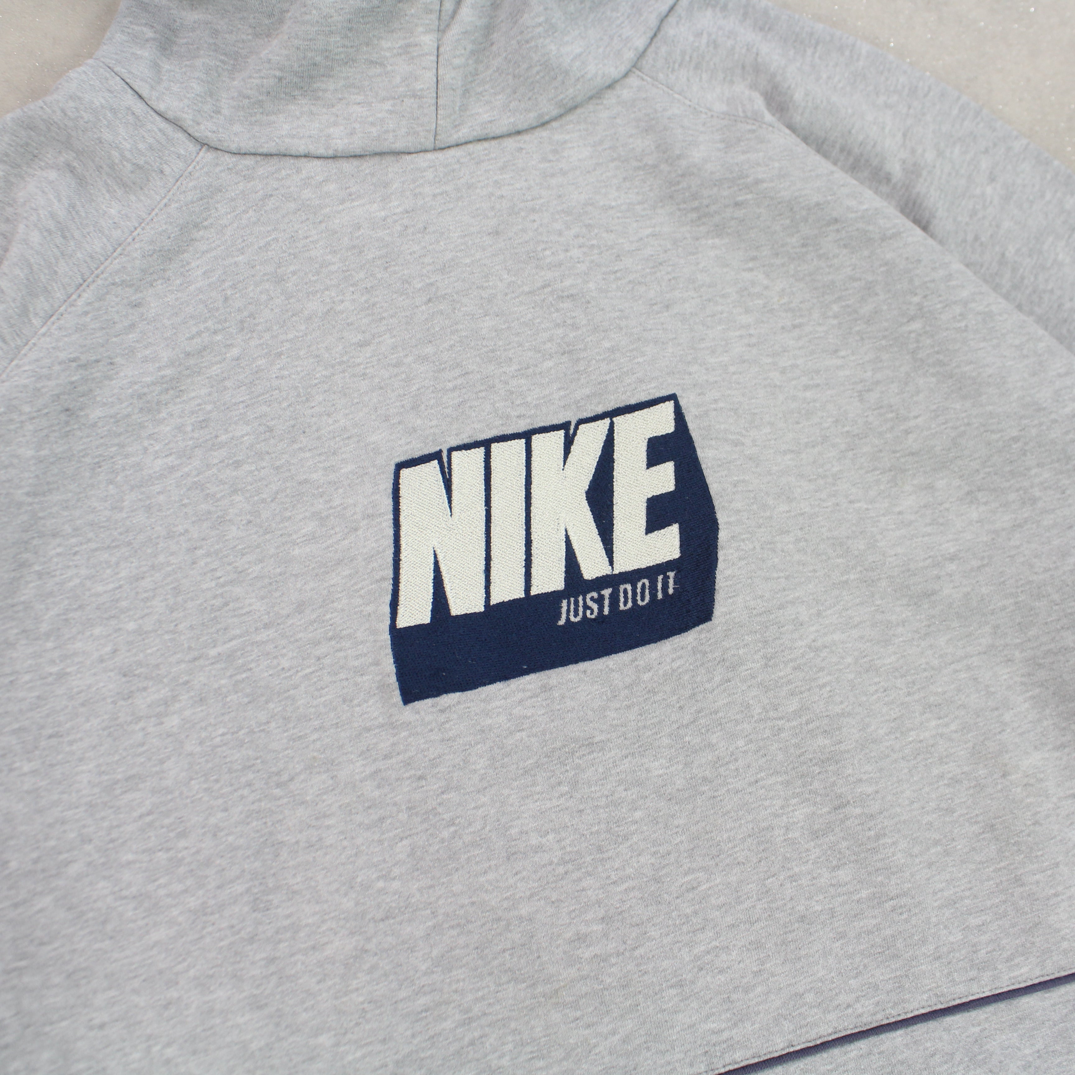 RARE 2000s  ‘Just Do It’ Hoodie Grey-Maverick