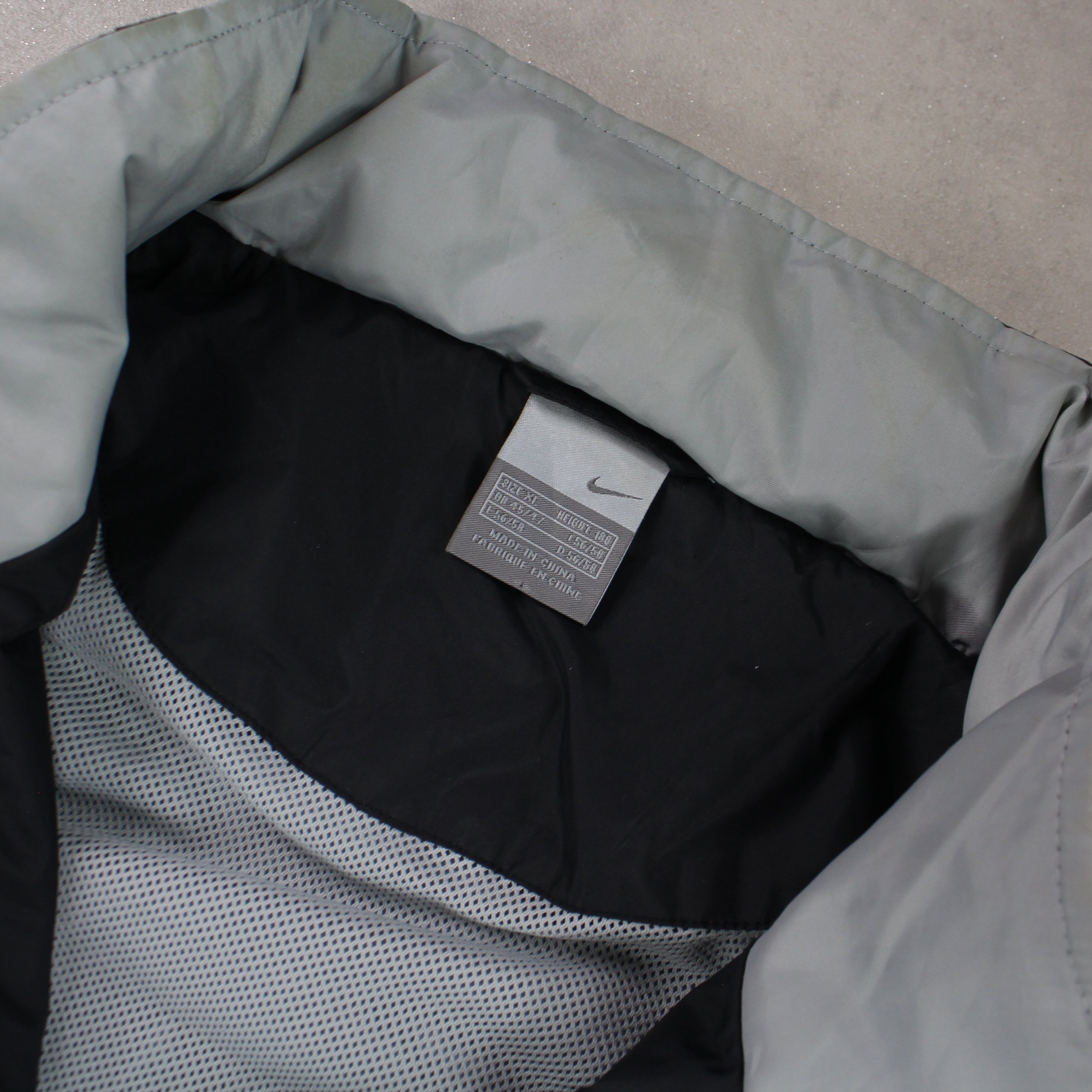 RARE 2000s Track Jacket Black-Maverick