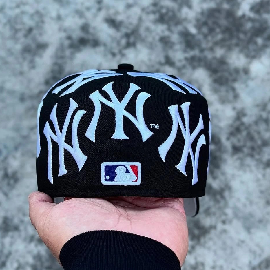 NEW ERA X SUPREME NEW YORK YANKEES EMBROIDERED CASUAL BASEBALL CAP-Maverick