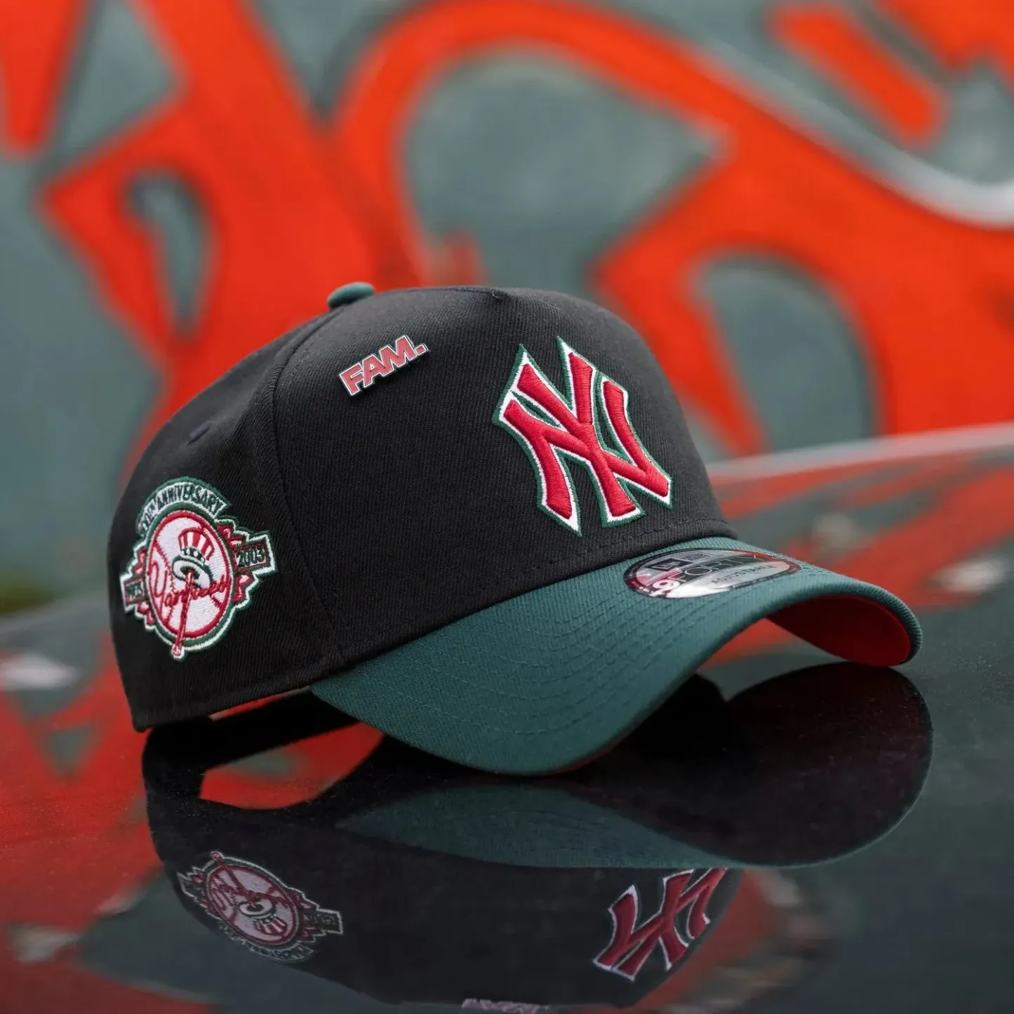 NEW ERA 9FORTY A-FRAME NEW YORK YANKEES 100TH ANNIVERSARY TWO TONE / SCARLET UV SNAPBACK-Maverick
