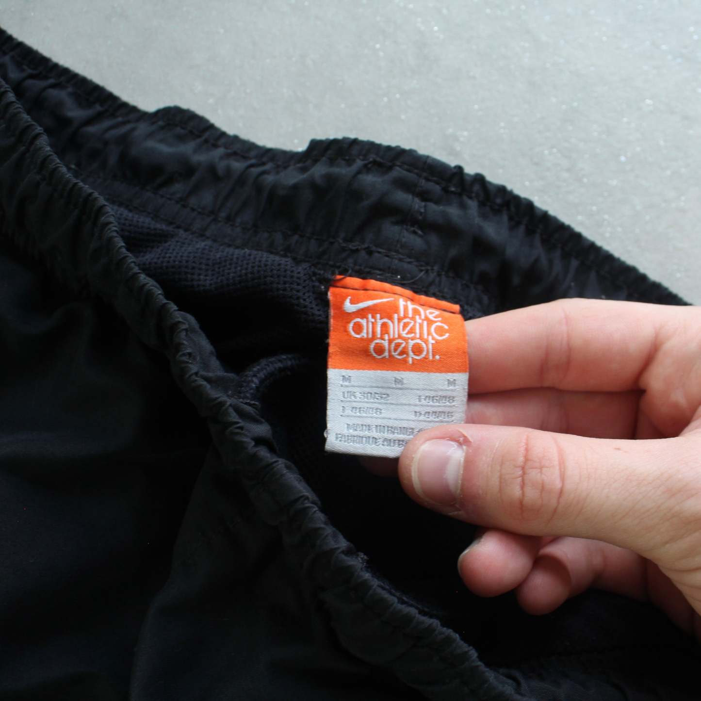 RARE 2000s Trackpants Black-Maverick