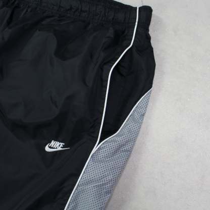 RARE 2000s Baggy Trackpants Black-Maverick