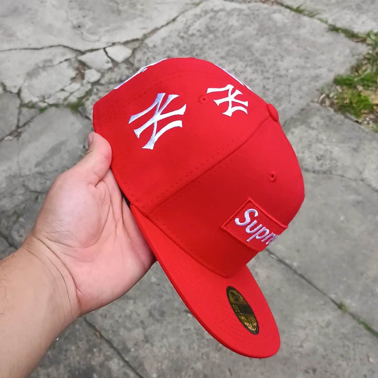 NEW ERA SUPREME X NEW YORK YANKEES RED EMBROIDERED CASUAL BASEBALL CAP-Maverick